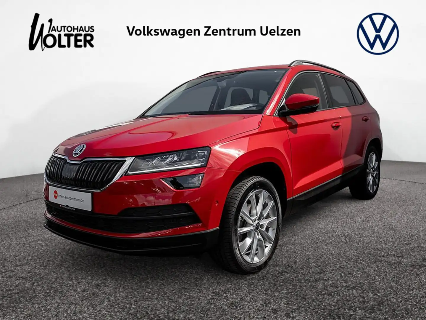 Skoda Karoq 1.5 TSI Style DSG AHK NAVI ACC PANO LED Rot - 1
