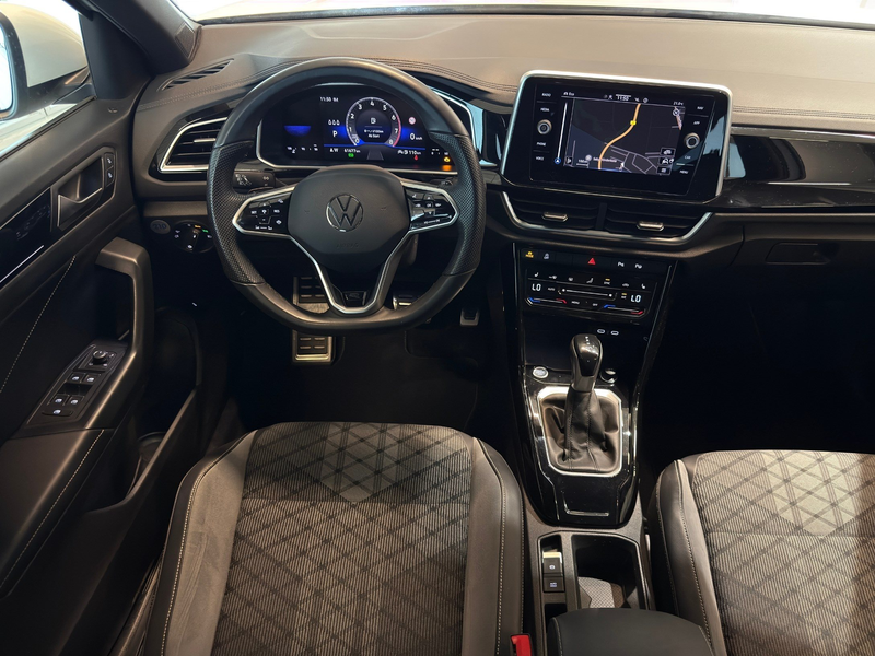 Volkswagen T-Roc 1.5 TSI R-Line LED-Matrix, El.Heckklappe, Alarmanl — photo 12
