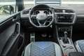 Volkswagen Tiguan R 2.0 TSI 320pk 4Motion | Trekhaak | 2.200 kg ! Tr Zwart - thumbnail 21