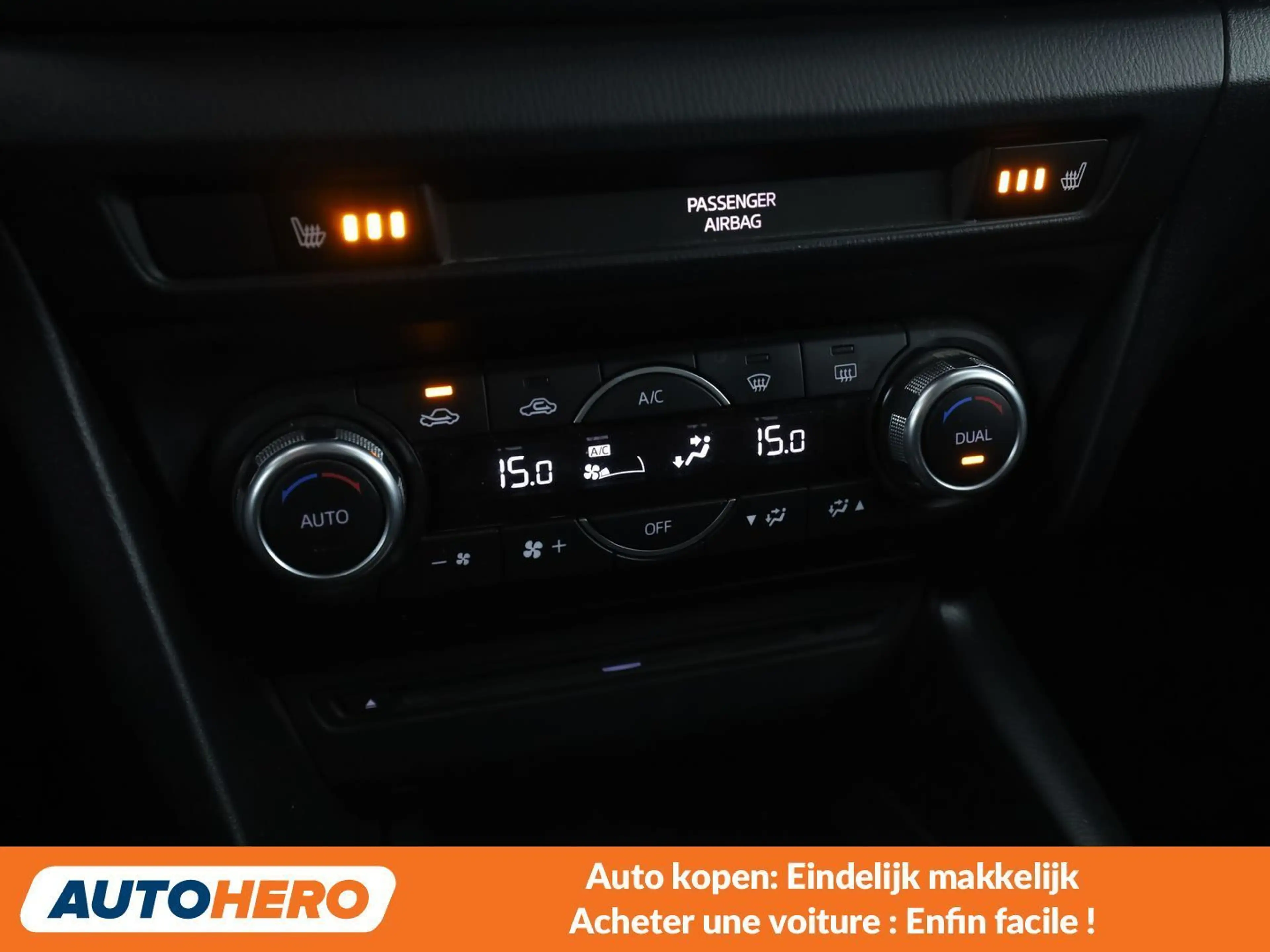 Mazda 3 2.0 Attraction — photo 12