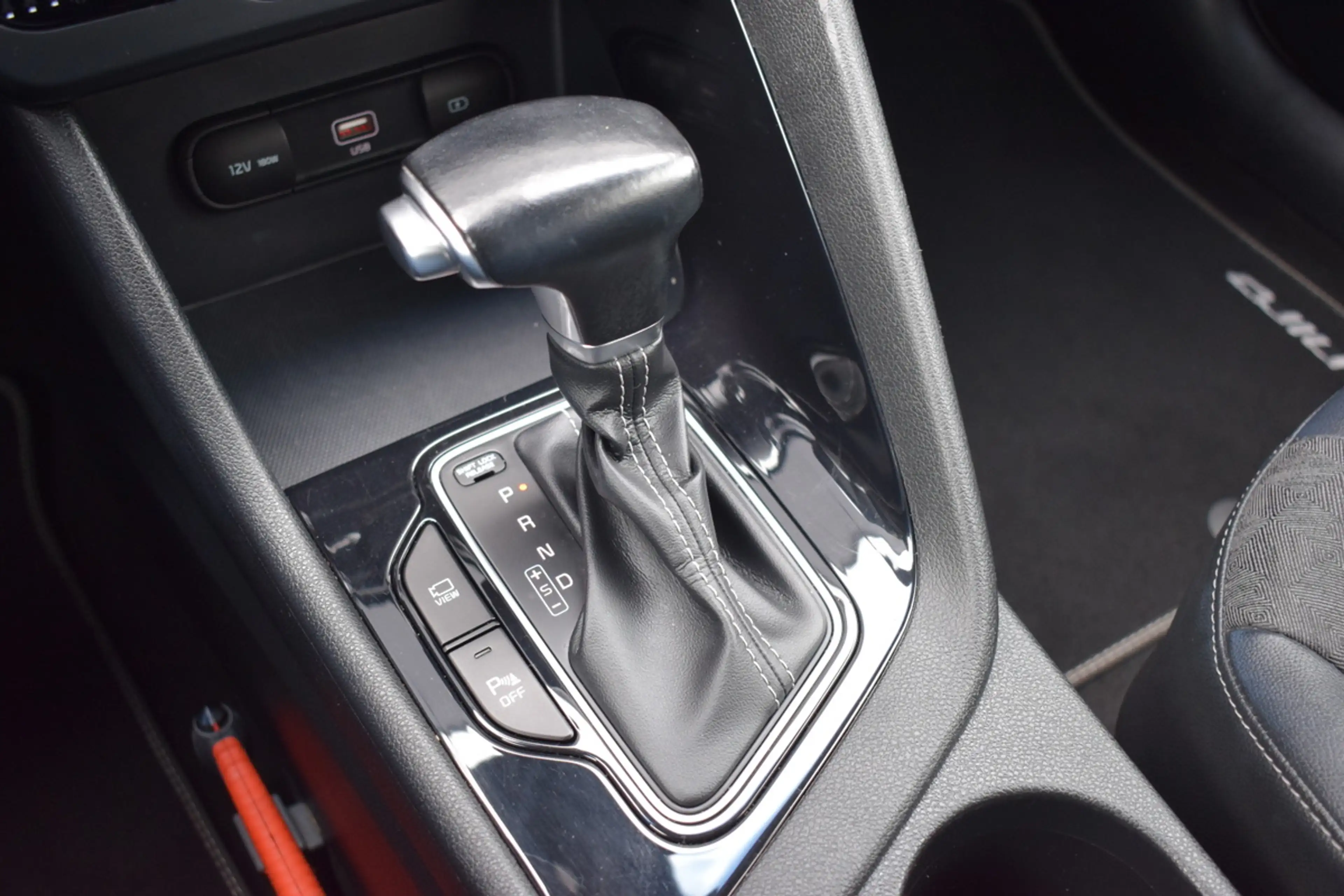 Kia Niro 1.6 GDi Hybrid DynamicLine Carplay | Half Leder | — photo 10
