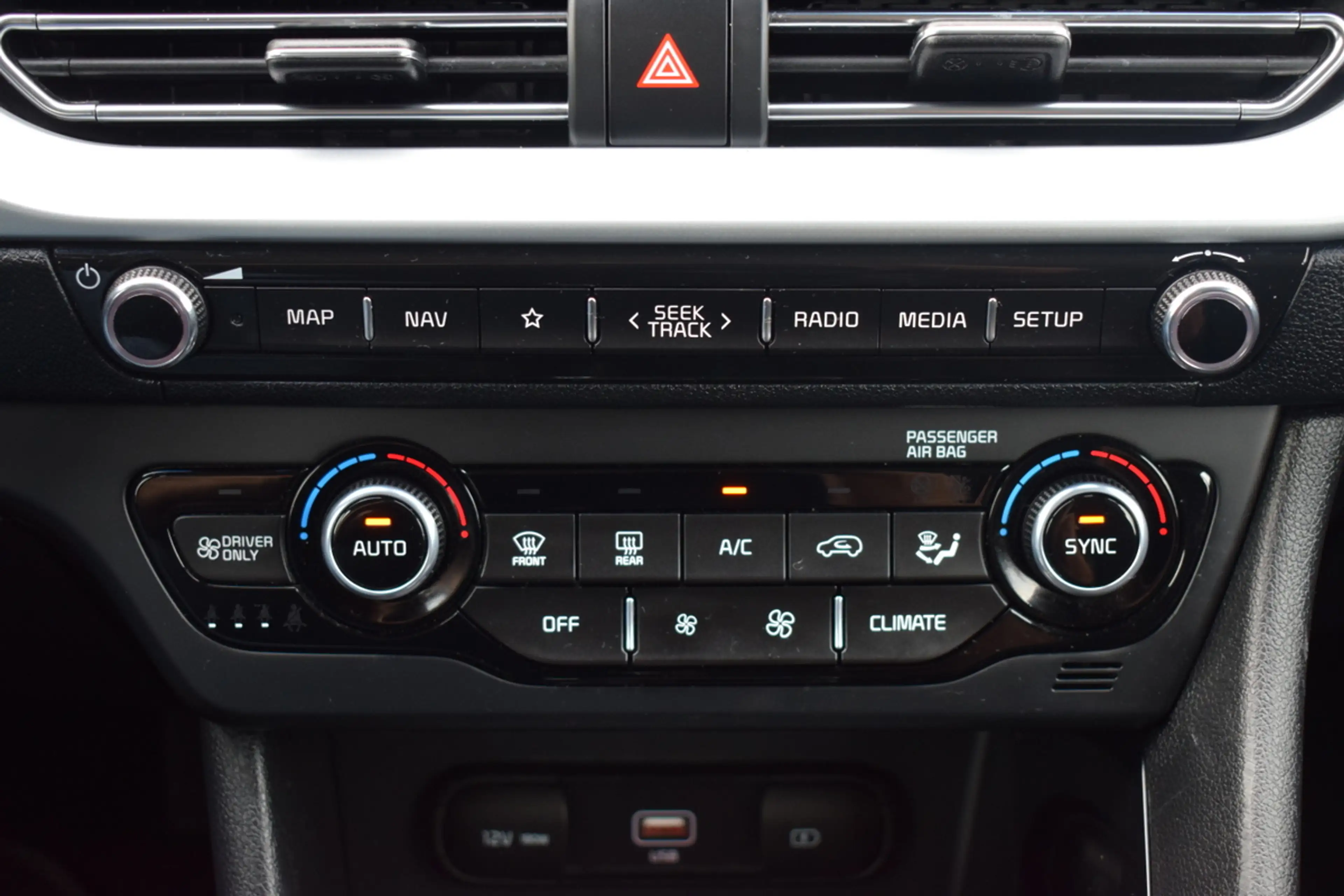 Kia Niro 1.6 GDi Hybrid DynamicLine Carplay | Half Leder | — photo 11
