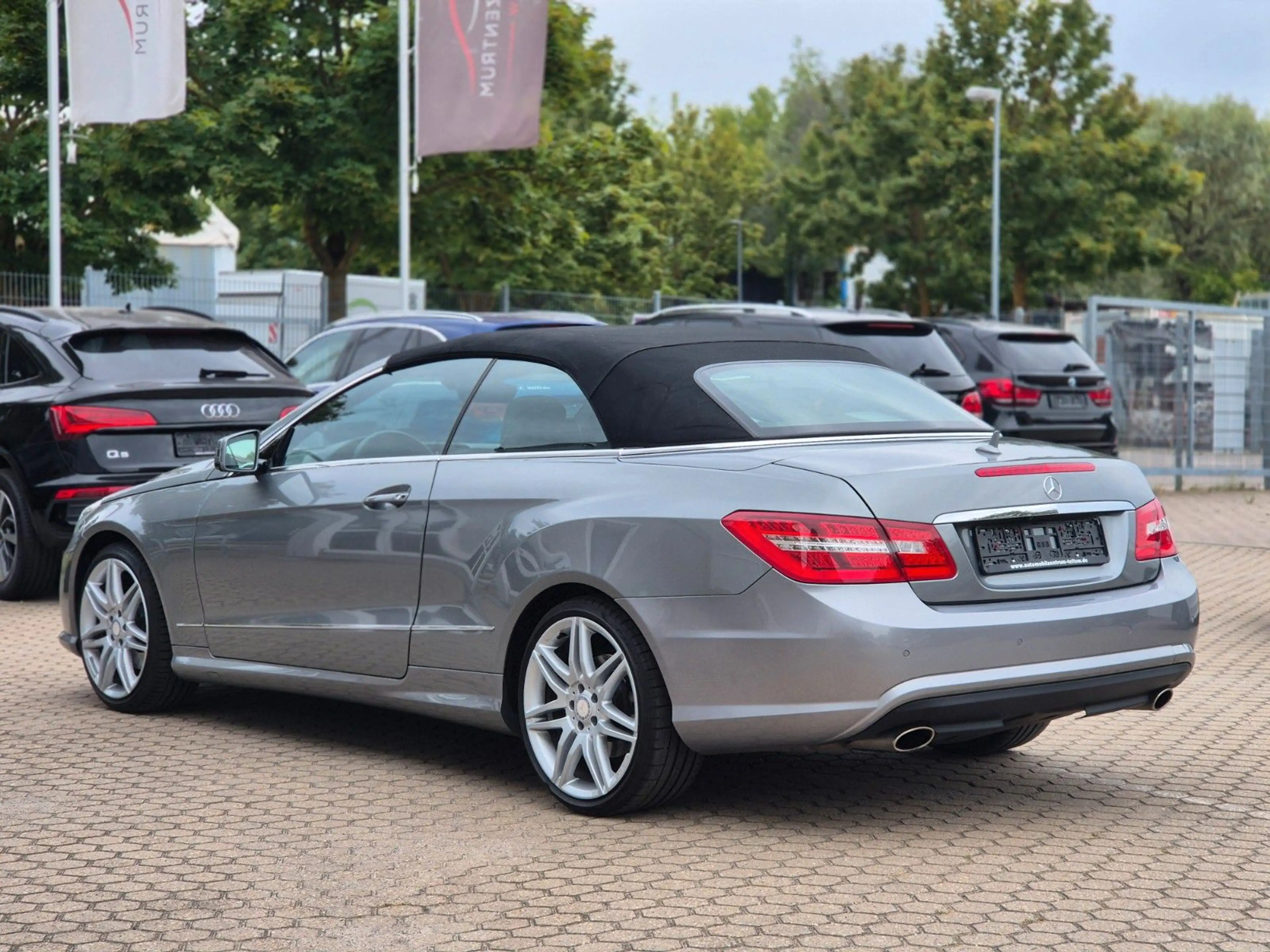 Mercedes-Benz E 350 Cabrio E 350 CGI BE Aut. AMG Line Harman Kardon — photo 11