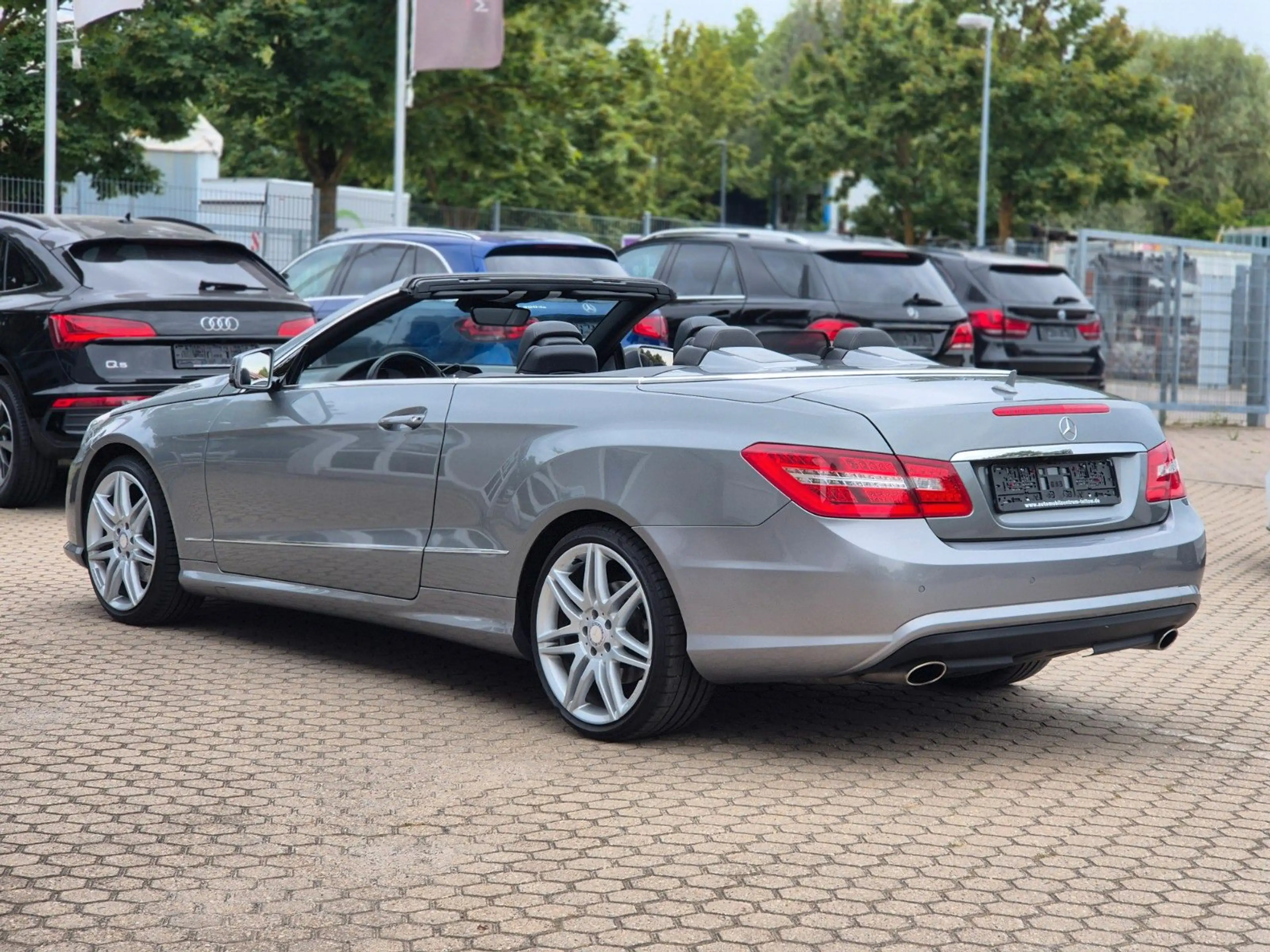 Mercedes-Benz E 350 Cabrio E 350 CGI BE Aut. AMG Line Harman Kardon — photo 6