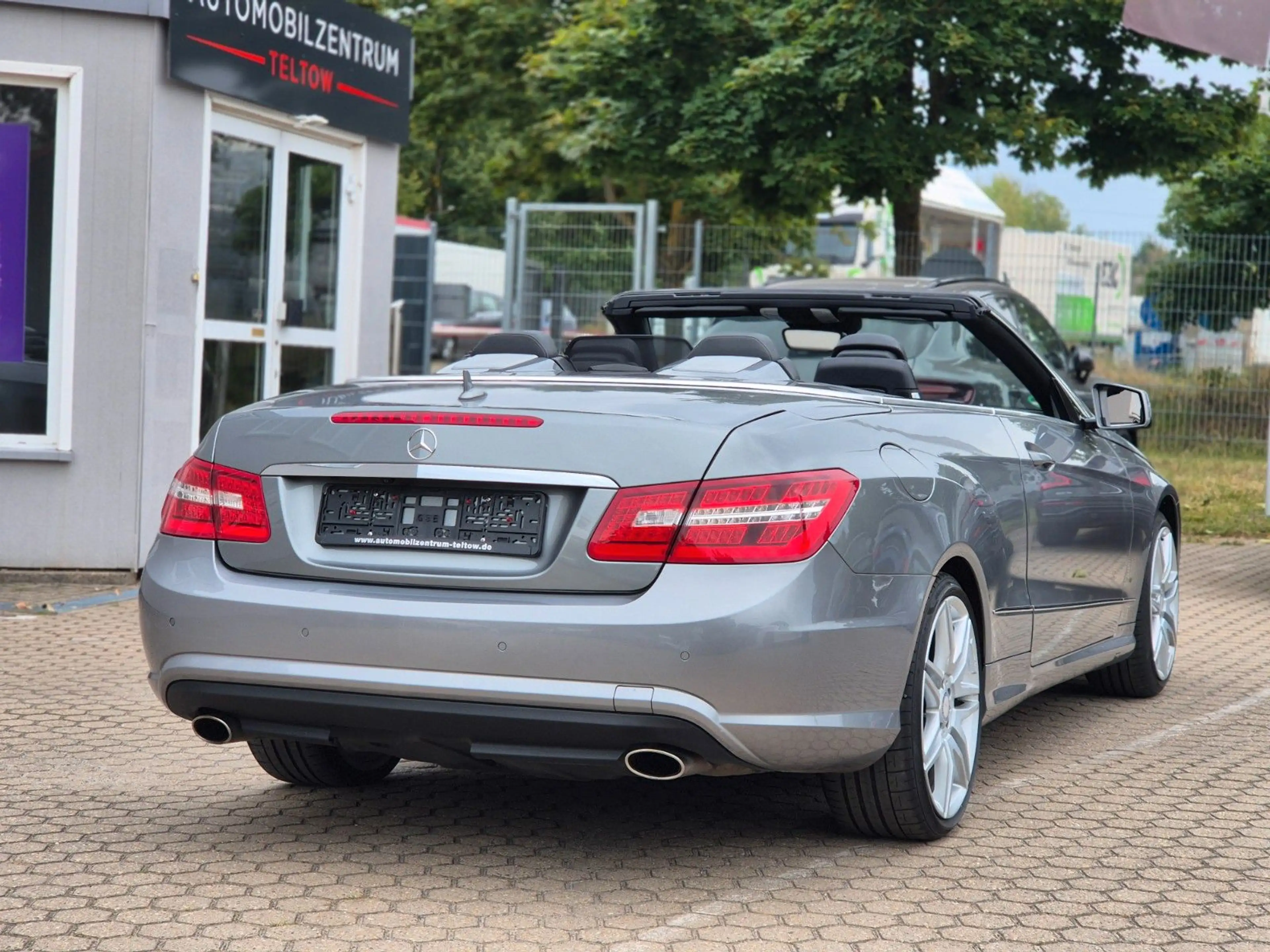 Mercedes-Benz E 350 Cabrio E 350 CGI BE Aut. AMG Line Harman Kardon — photo 9