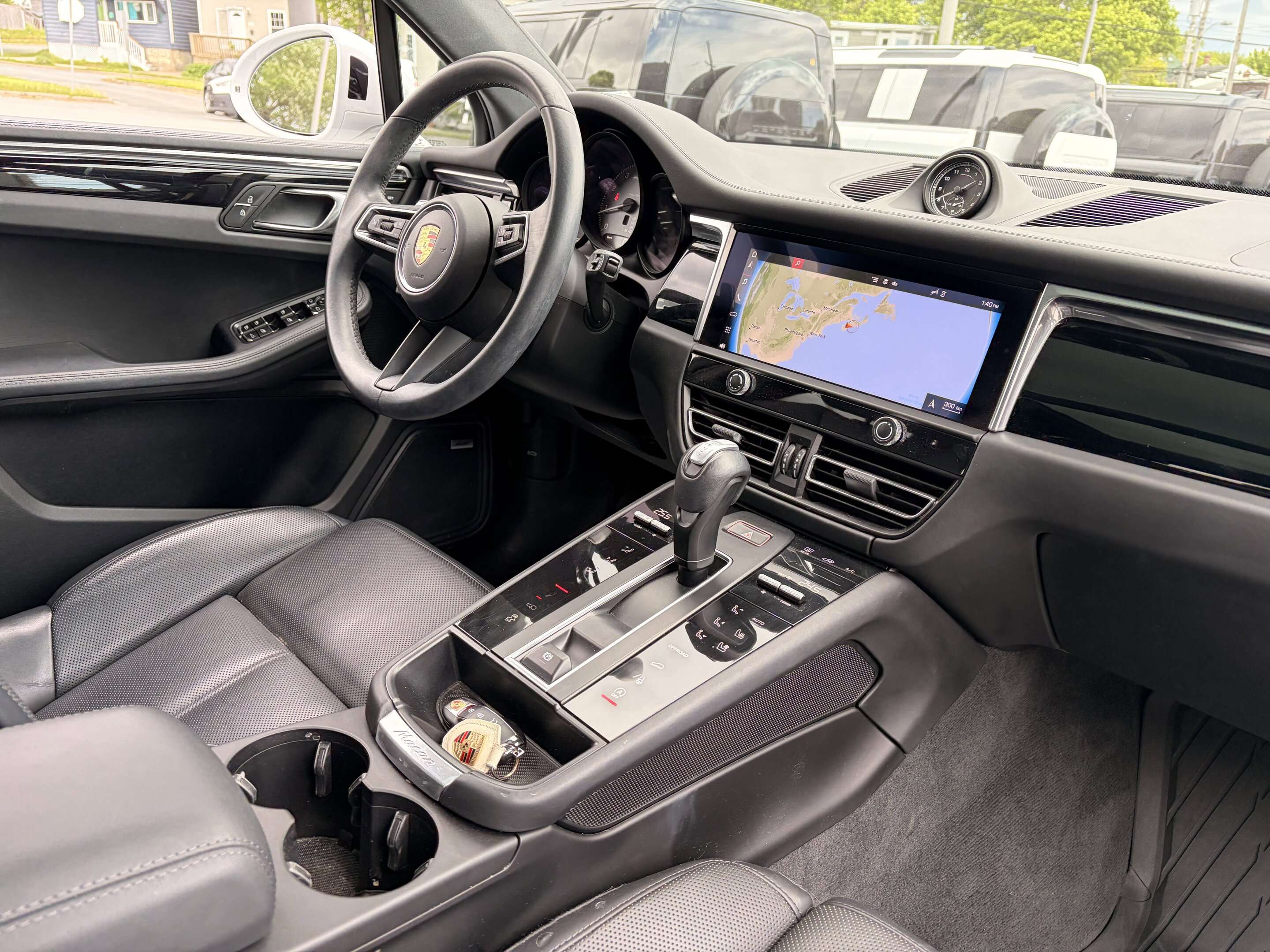 2023 Porsche Macan S thumb 38