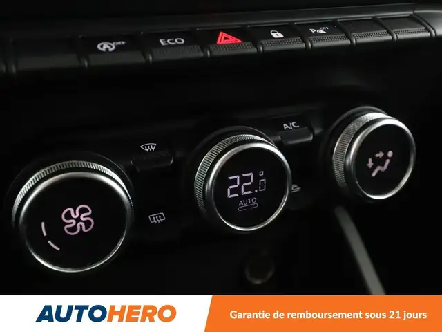 Dacia Duster view 25