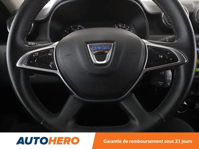 Dacia Duster view 19