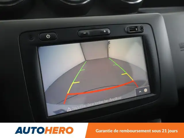 Dacia Duster view 23