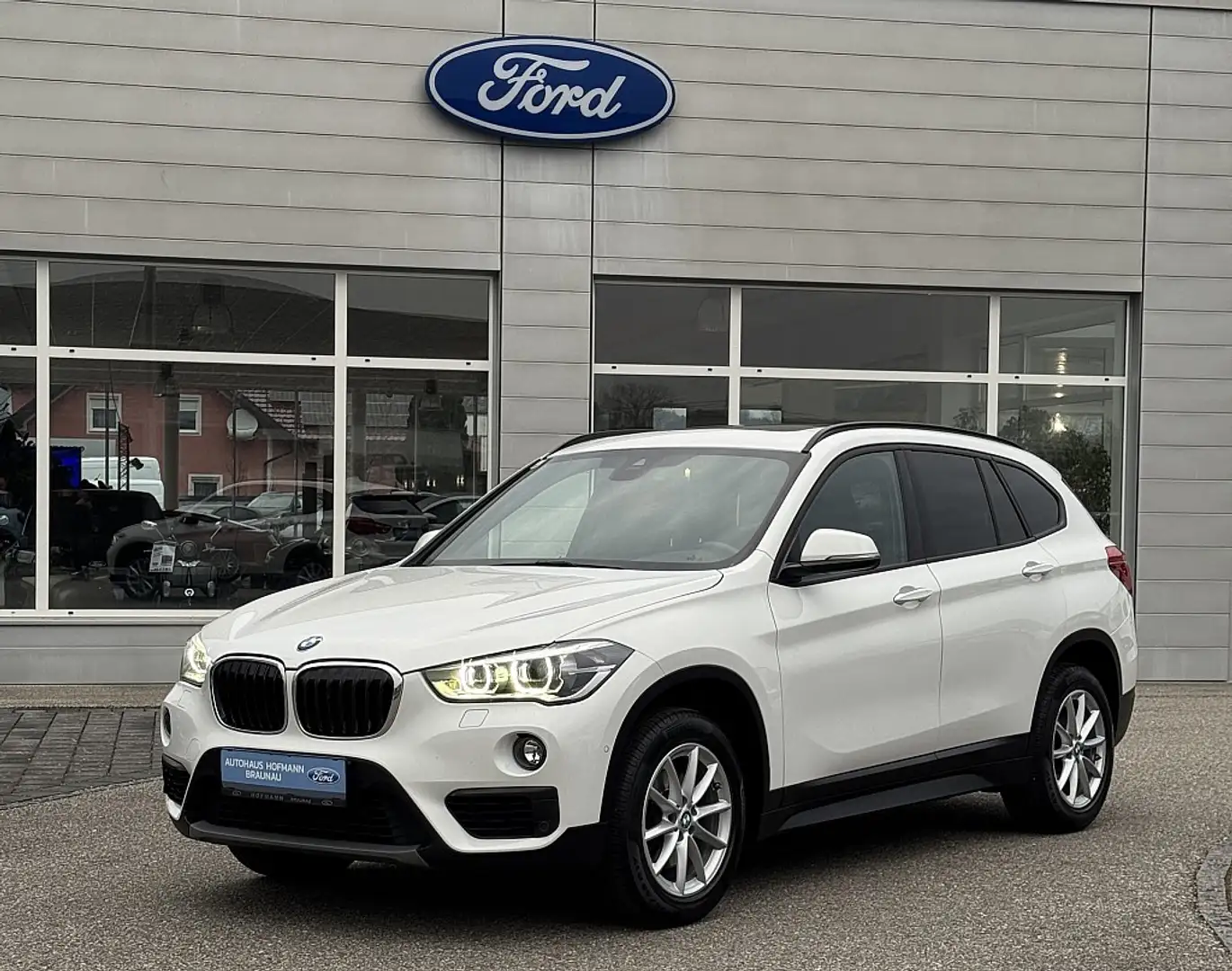 BMW X1 sDrive18d Aut. Bianco - 1