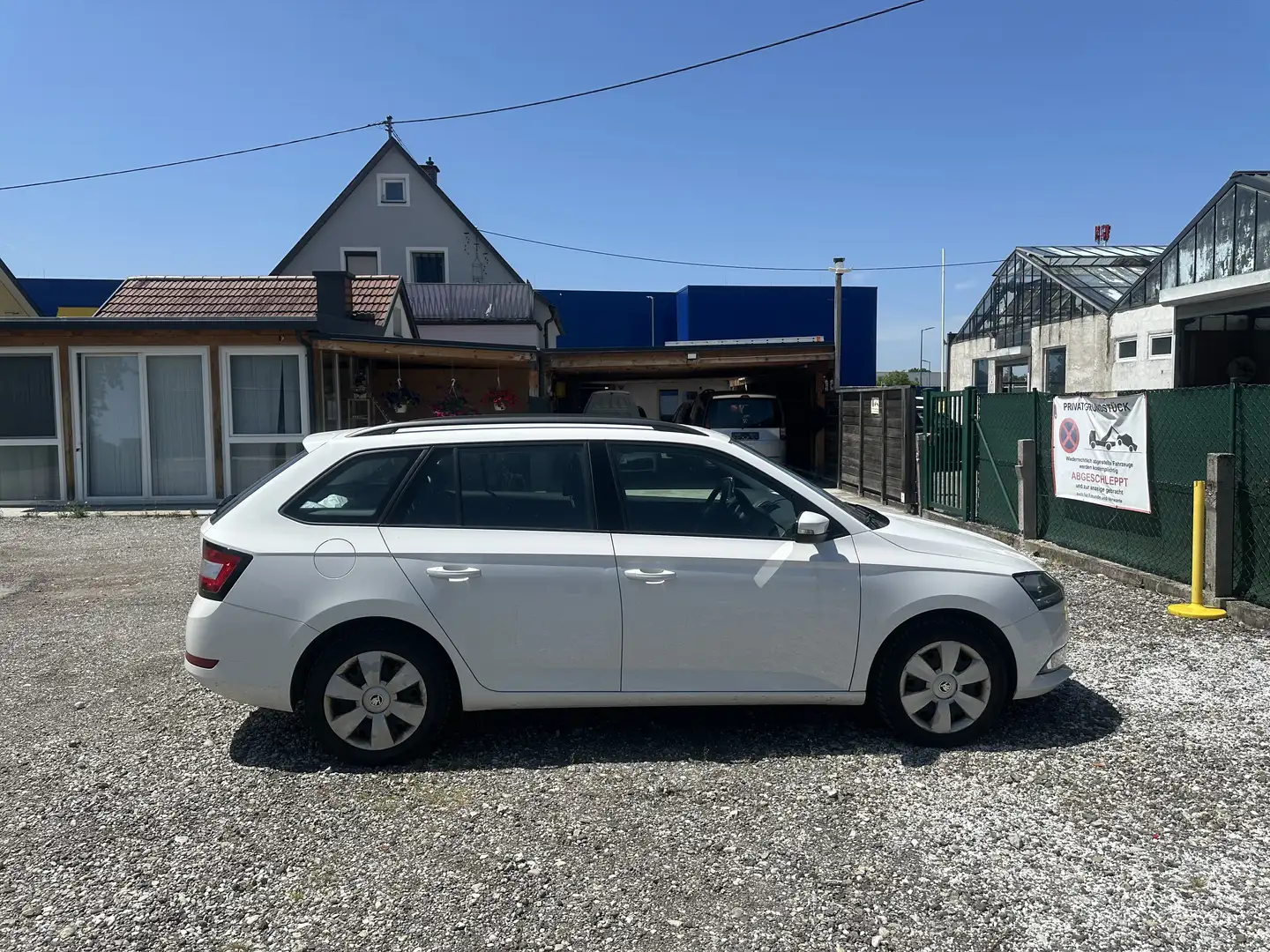 Skoda Fabia Combi Active 1,0 TSI Weiß - 1