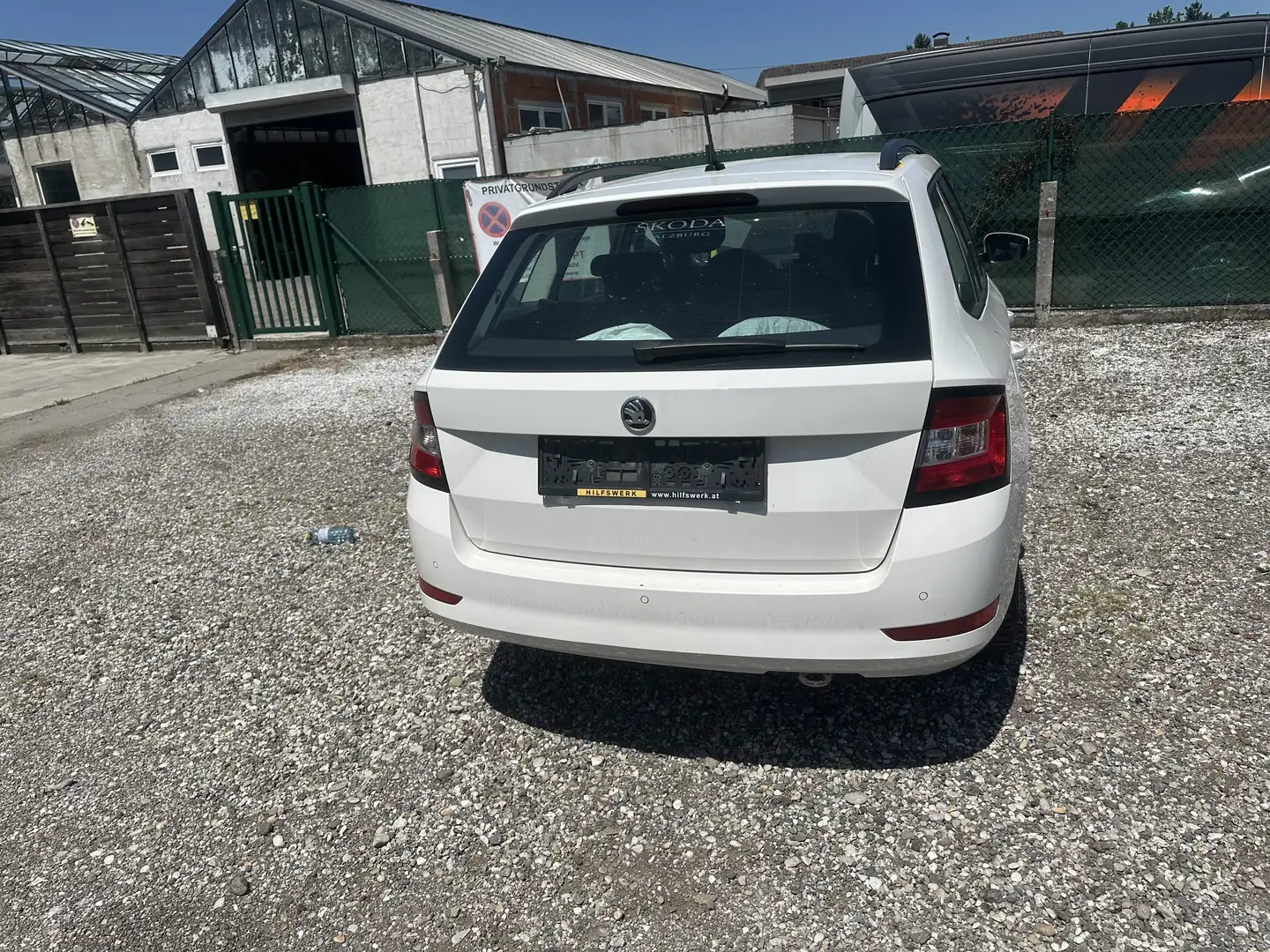 Skoda Fabia Combi Active 1,0 TSI Weiß - 2