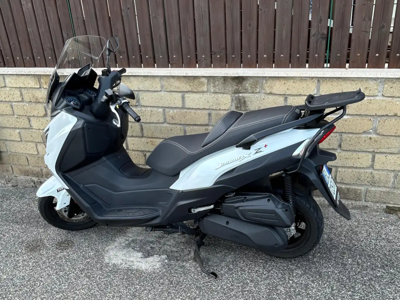 Sym Joymax 300