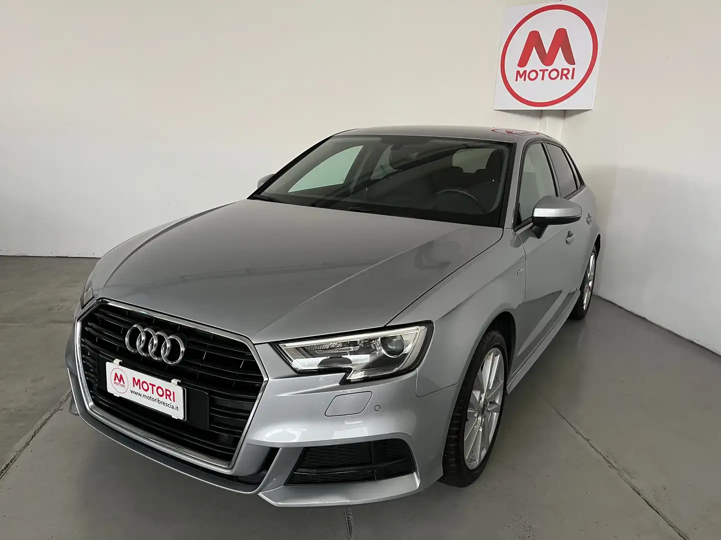 Audi A3 Sportback 30 1.6 tdi S line BusinessTAGLIANDI AUDI Argento - 1