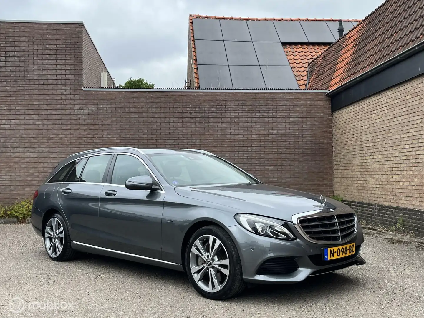 Mercedes-Benz C 350 Estate e Sport Edition Premium Plus Grijs - 2