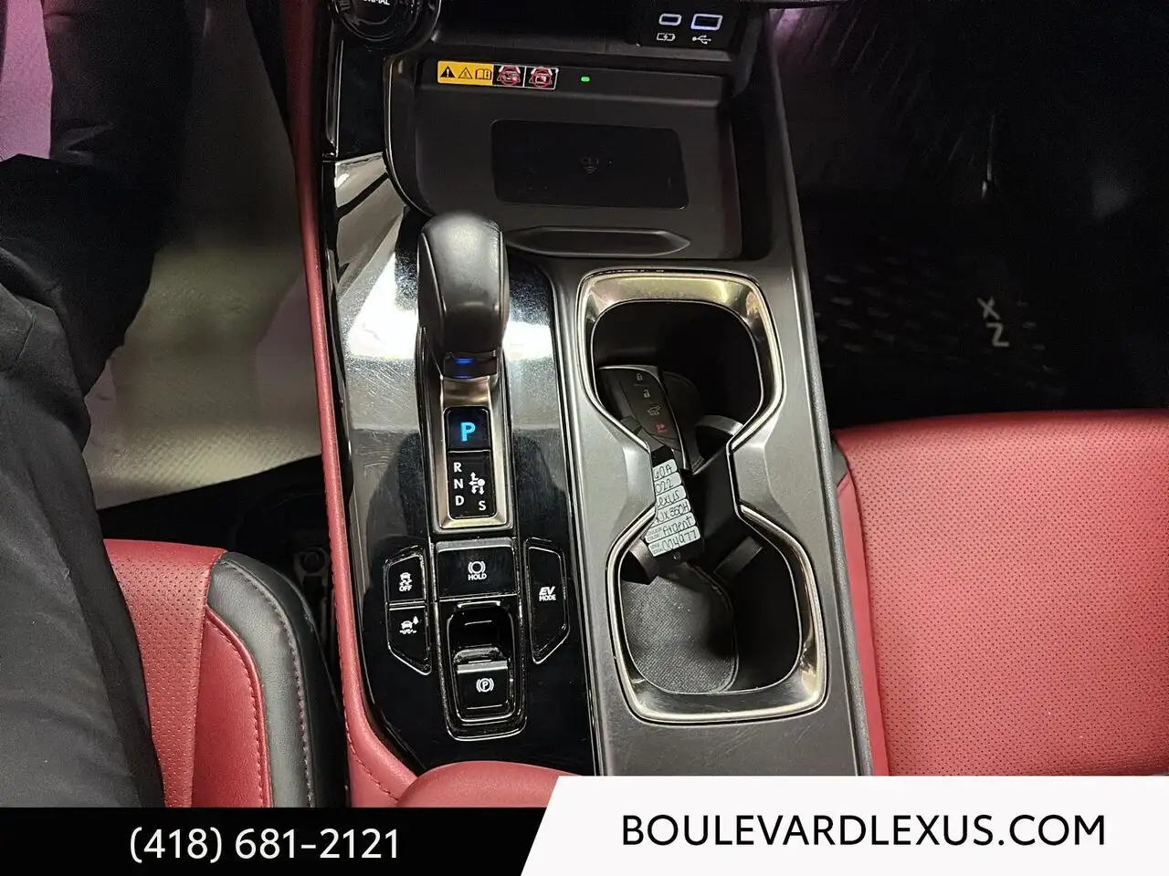 Lexus NX снимка Lexus NX