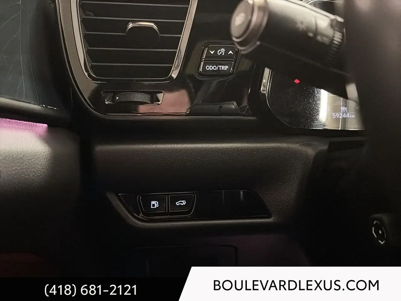 Lexus NX снимка Lexus NX