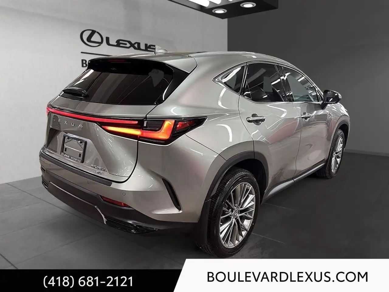 Lexus NX снимка Lexus NX