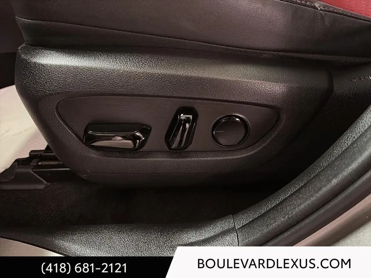 Lexus NX снимка Lexus NX