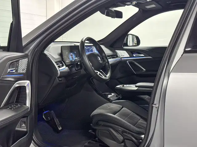 BMW X1 view 9