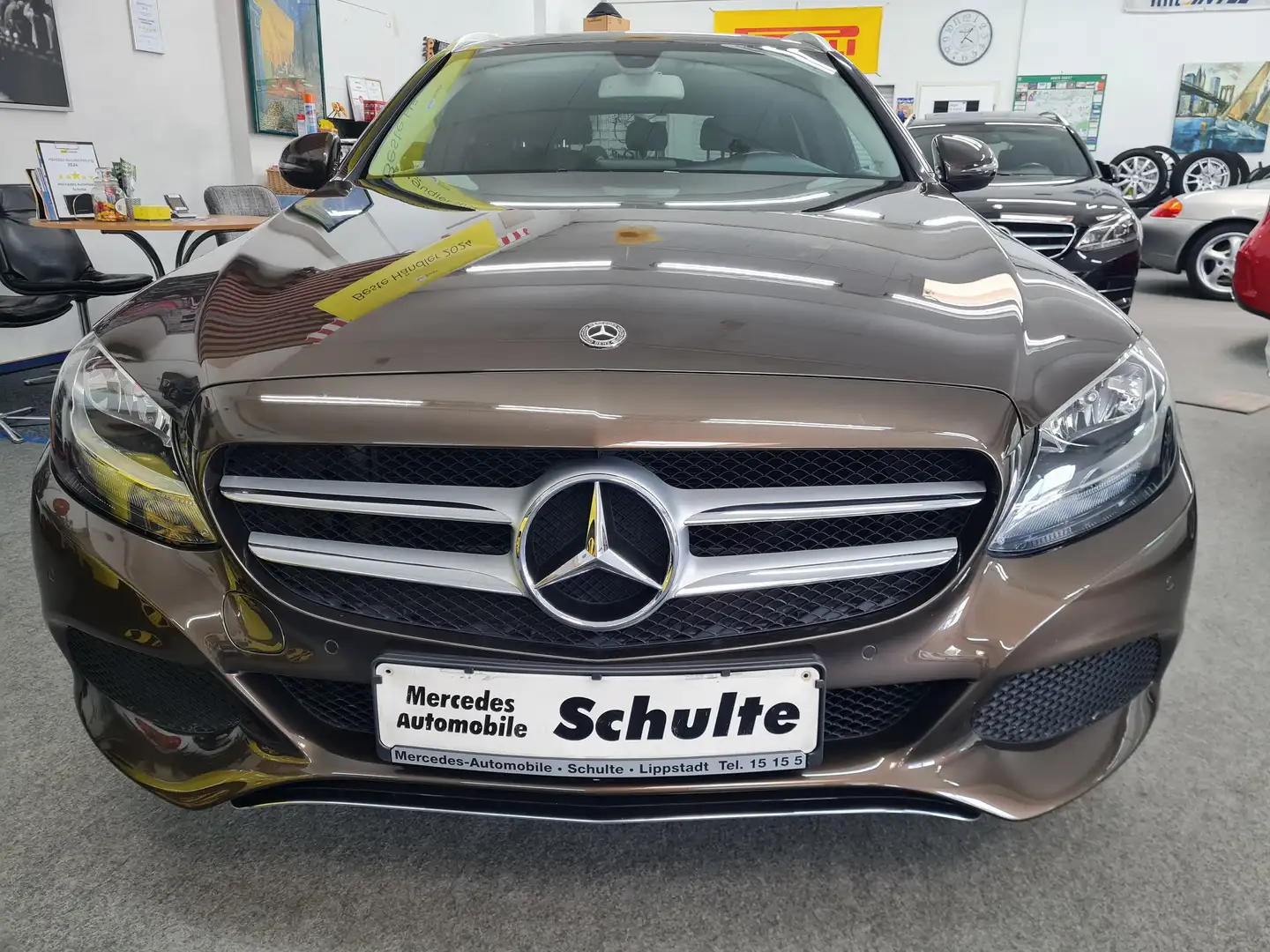 Mercedes-Benz C 180 T Avantgarde Edition Navi,Tempomat,el.Hecktür.. Brown - 2