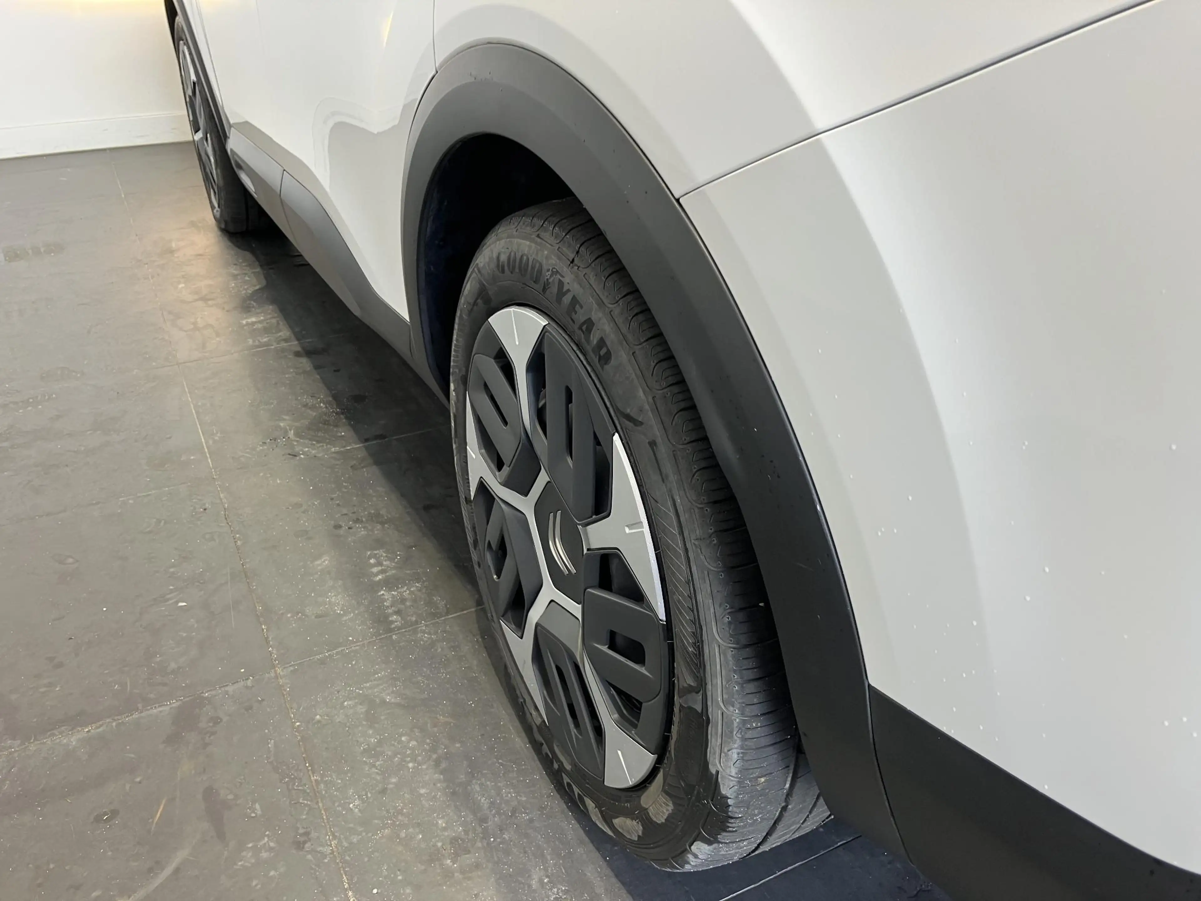 Citroen C4 X 1.2 Puretech 100 You l Parkeersensoren l Apple Car — photo 7