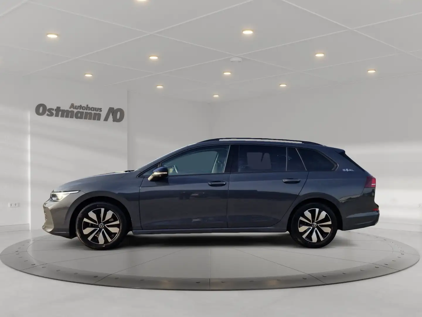 Volkswagen Golf Variant Golf VIII Variant 1.5 eTSI 110 kW Goal 2025 (Facel Grau - 2