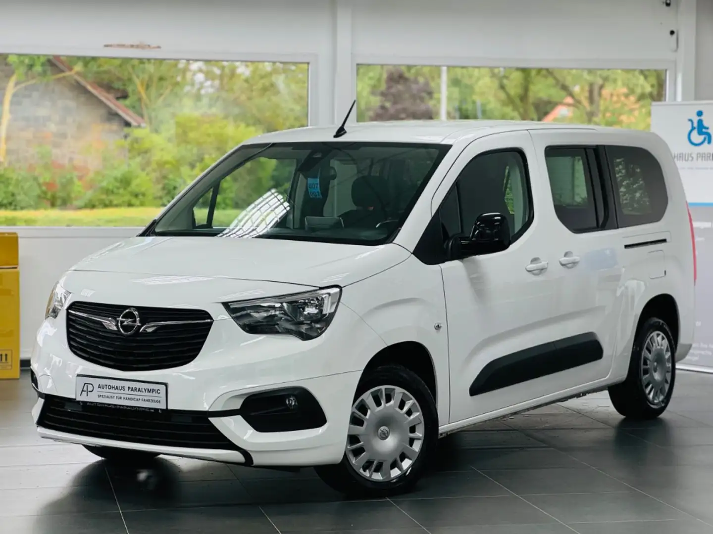 Opel Combo Life Elegance XL *KAM*NAVI*TEMPOM Wit - 2