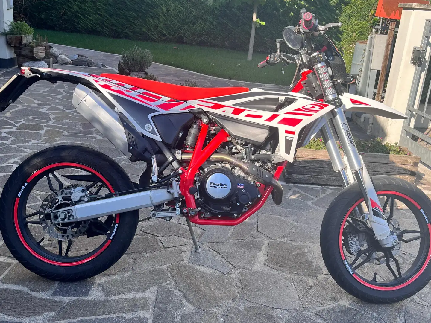 Beta RR 125 LC 4t 2022 Alb - 1