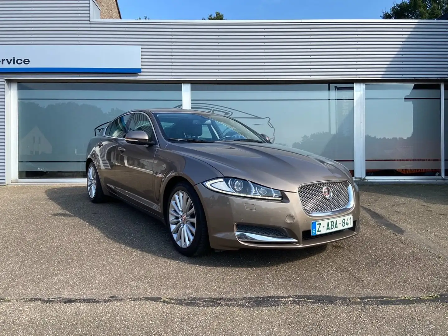 Jaguar XF 2.2 D - 1e Eigen - Navi - Camera - Onderhoudboek Bruin - 2