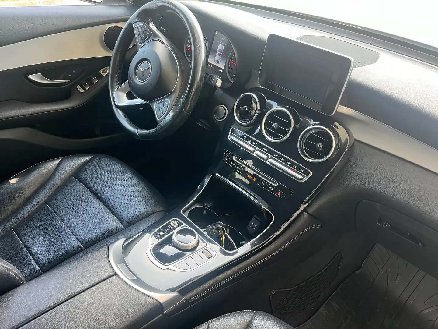 Mercedes-Benz GLC 250 GLC Coupe - C253 Coupe d Sport 4matic auto Bianco - 2