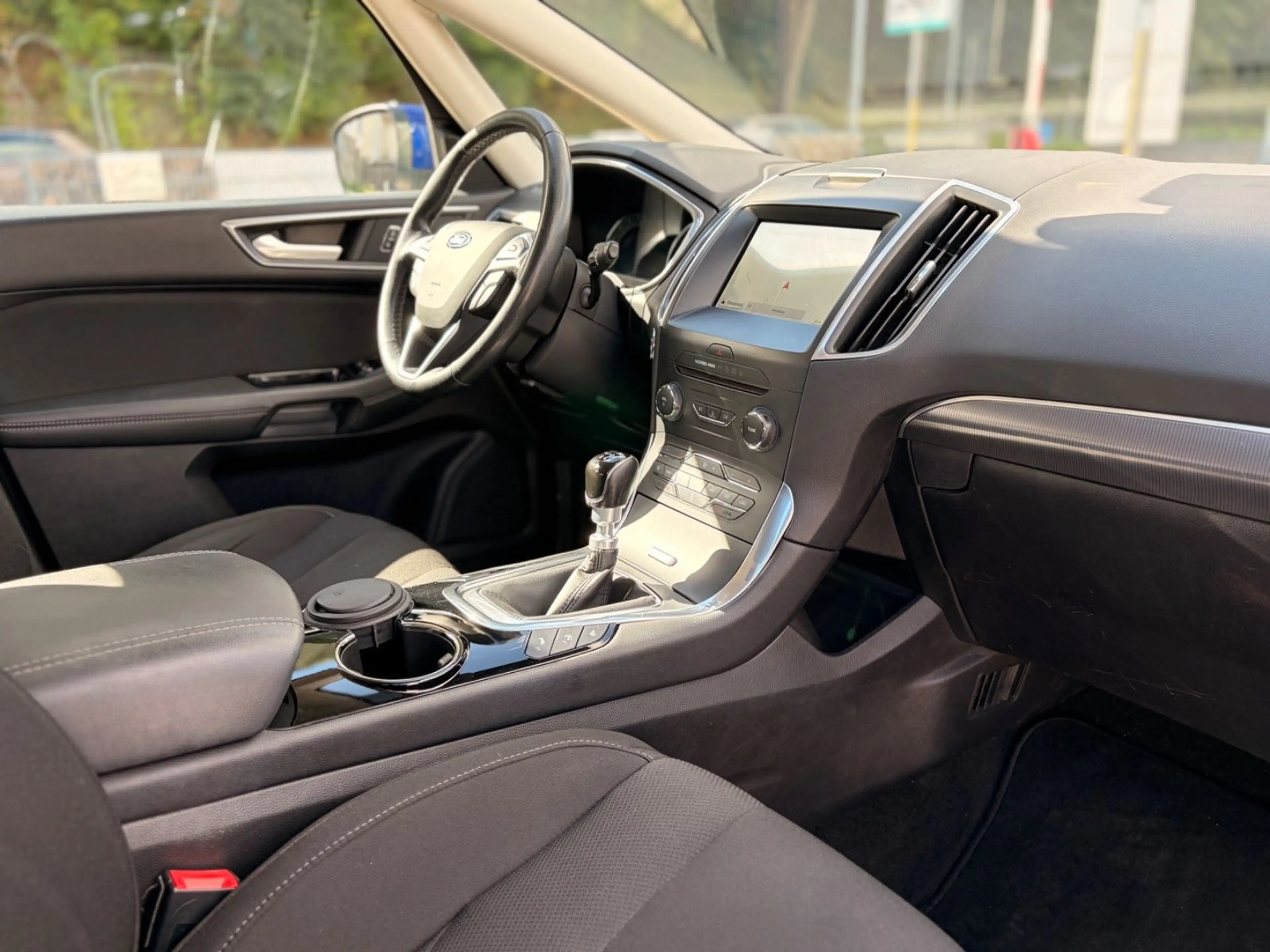 Ford S-Max S-MAX Titanium — photo 7
