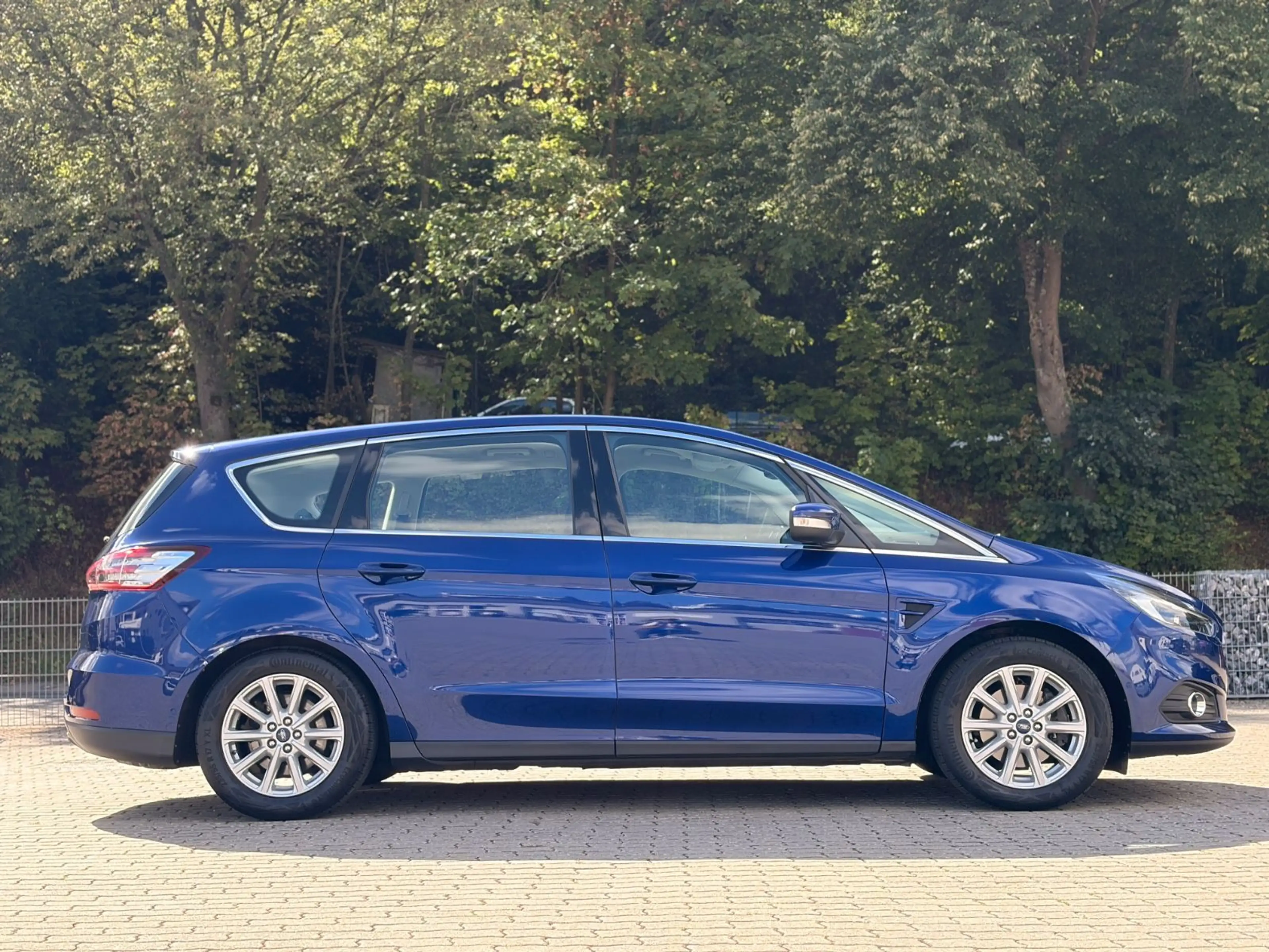 Ford S-Max S-MAX Titanium — photo 15