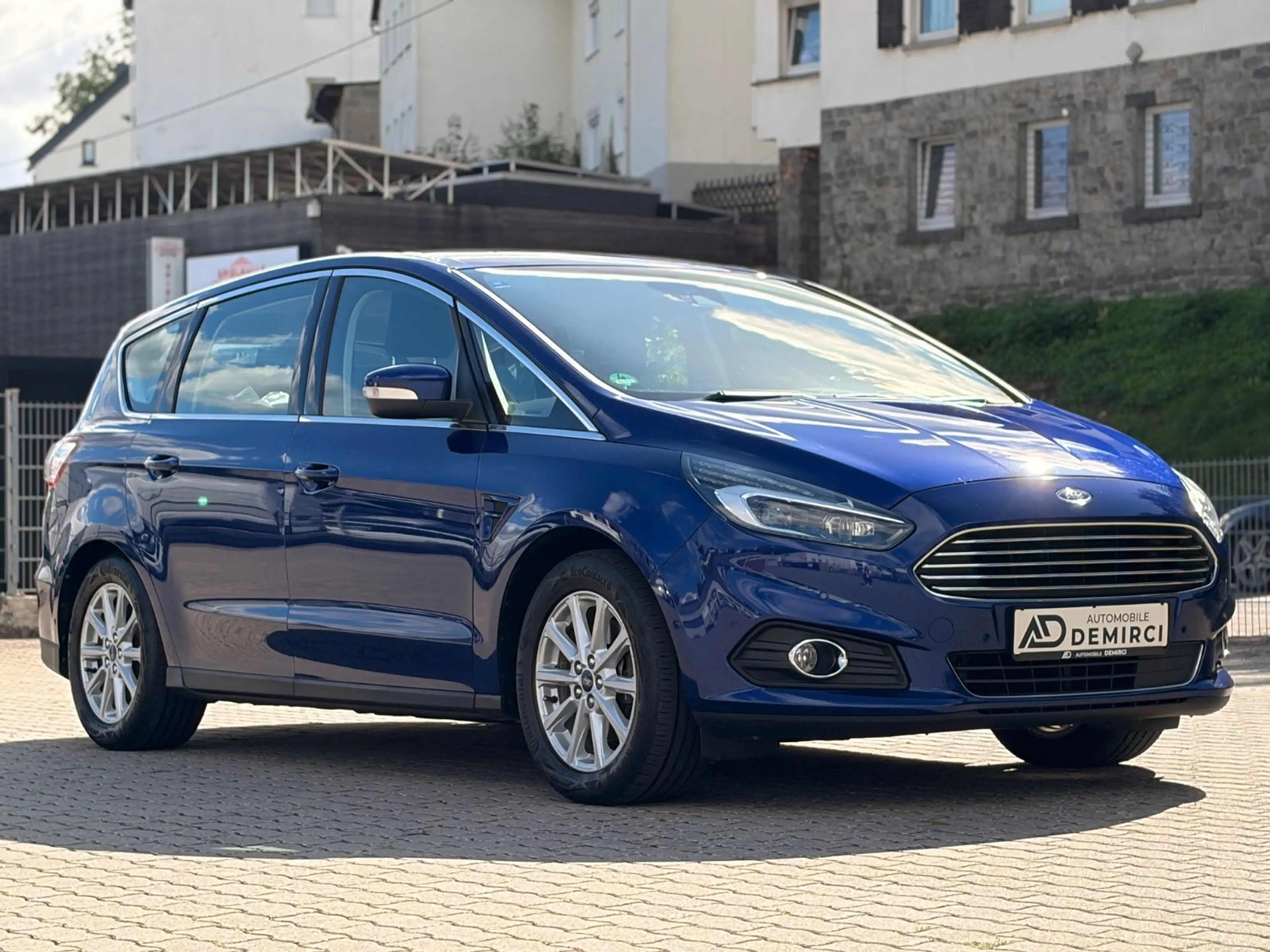 Ford S-Max S-MAX Titanium — photo 3