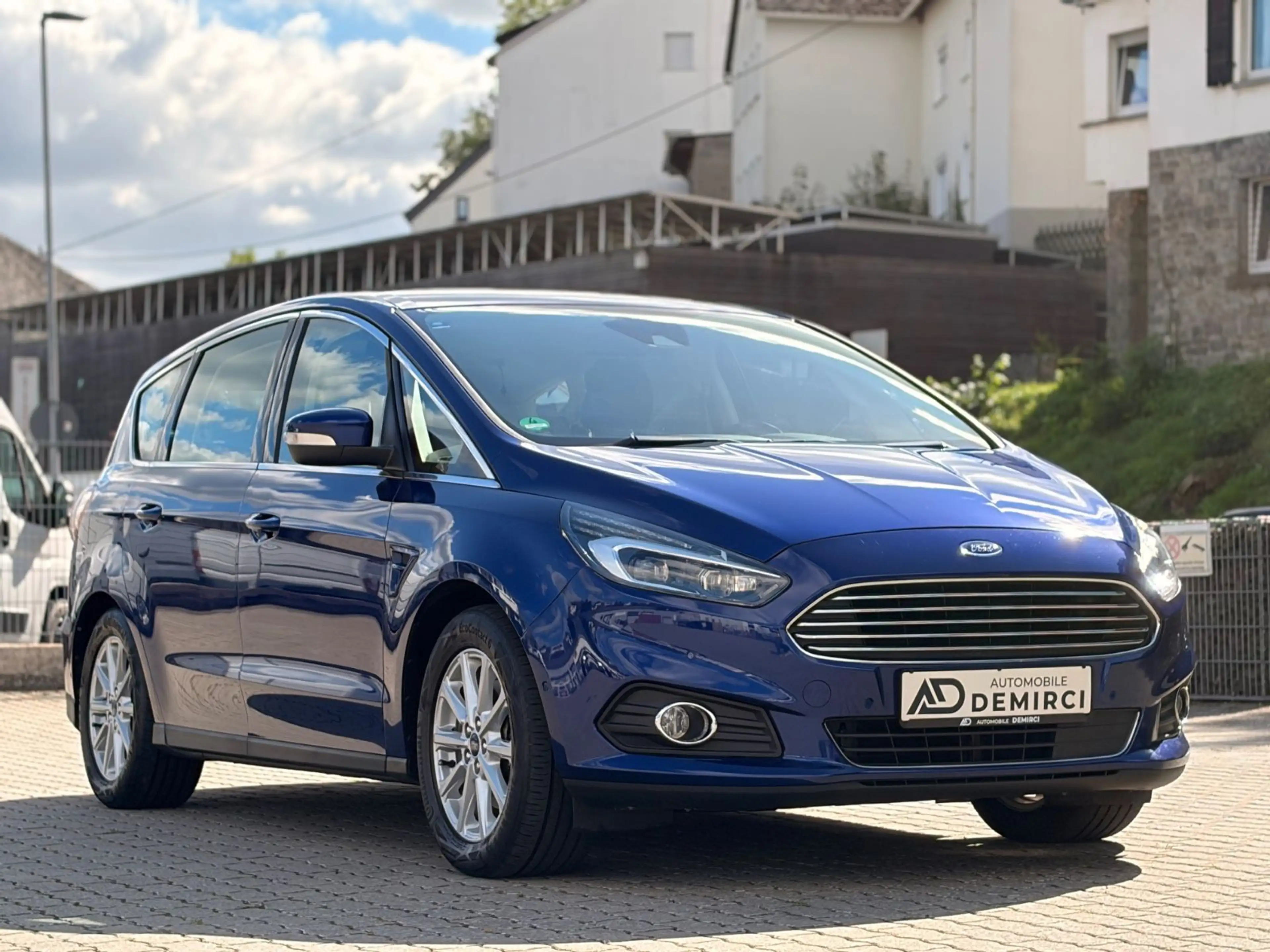 Ford S-Max S-MAX Titanium — photo 11