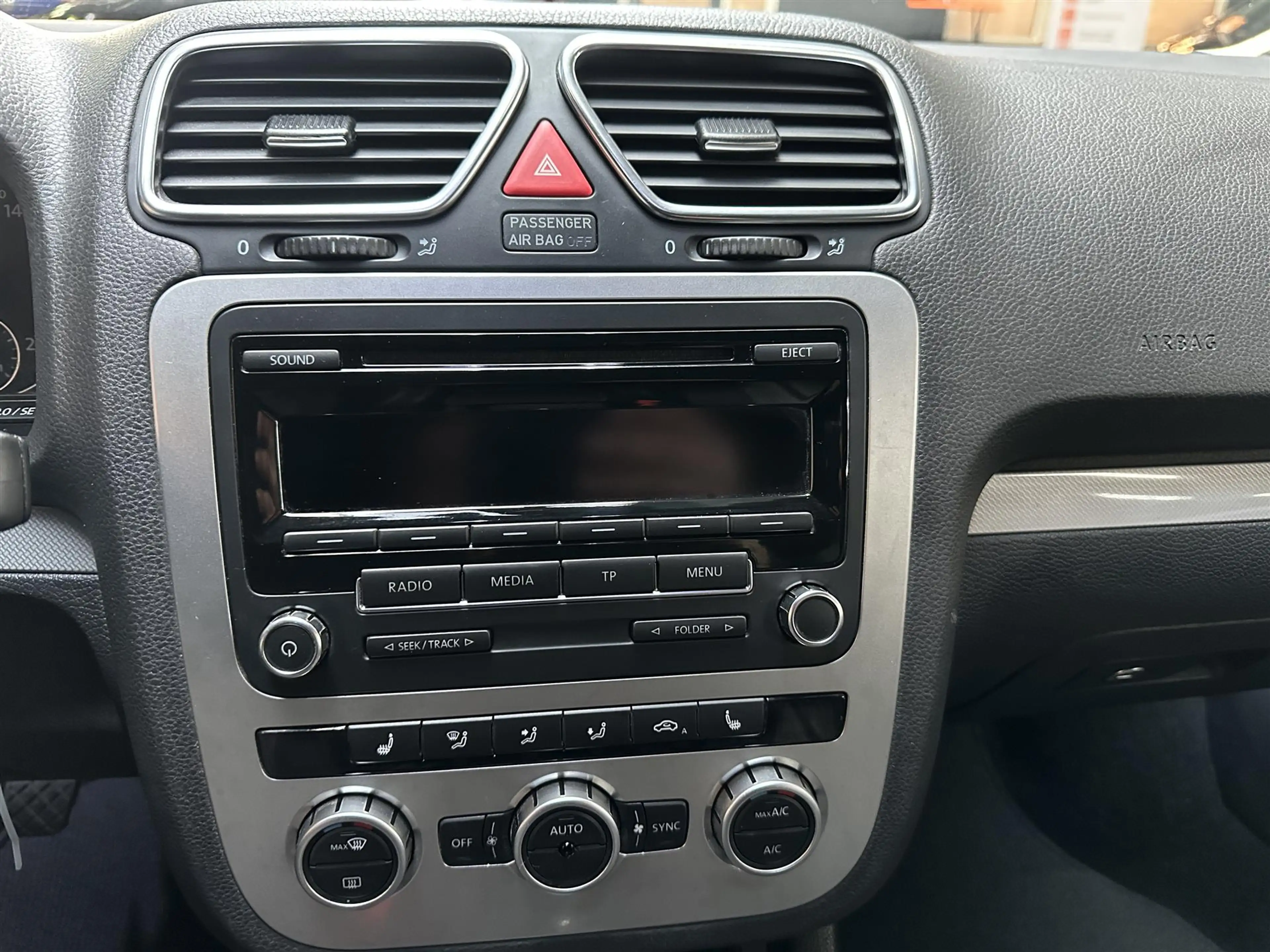 Volkswagen Scirocco 1.4 TSI 122pk MATCH Xenon stuurbediening — photo 8