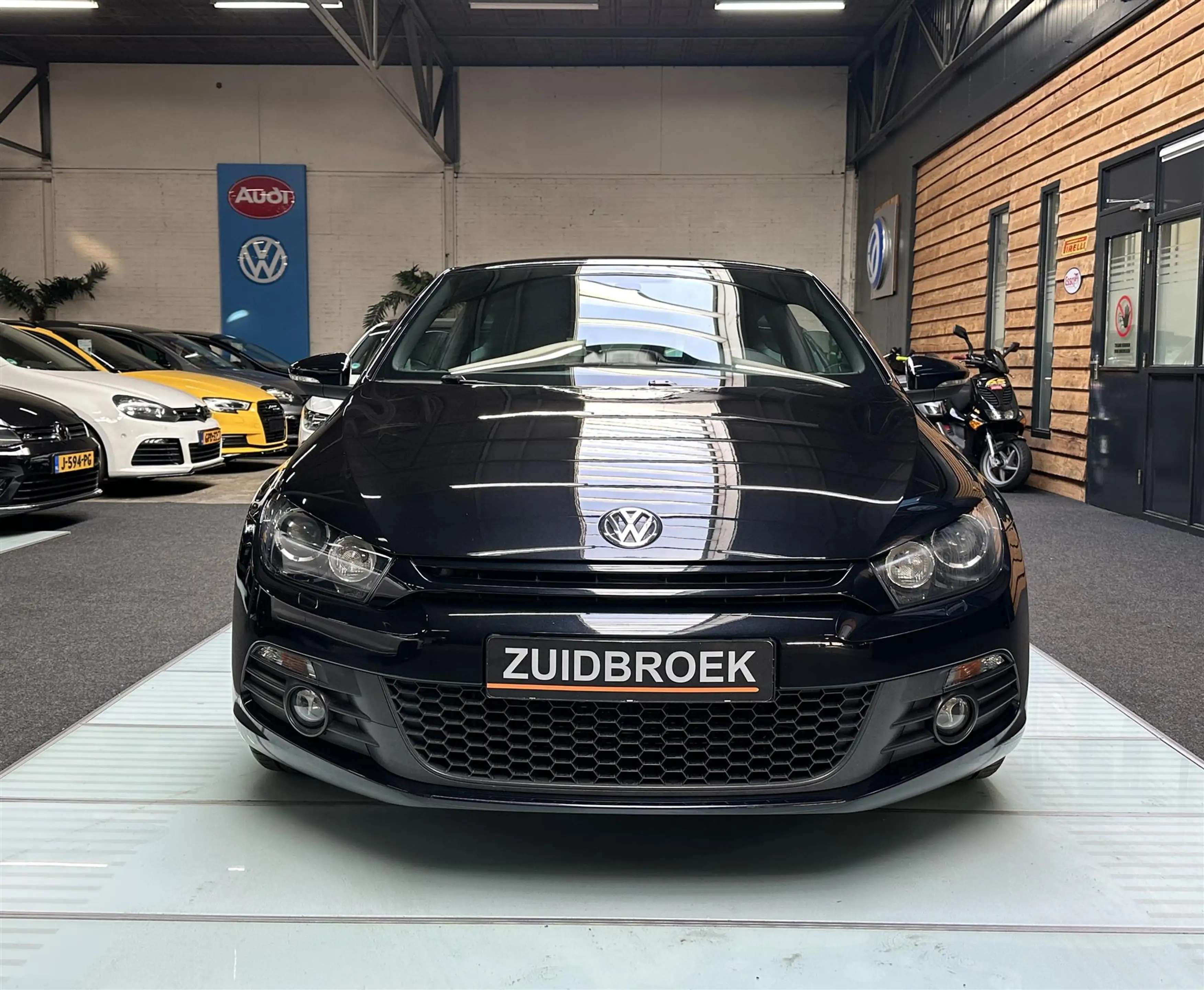 Volkswagen Scirocco 1.4 TSI 122pk MATCH Xenon stuurbediening — photo 2