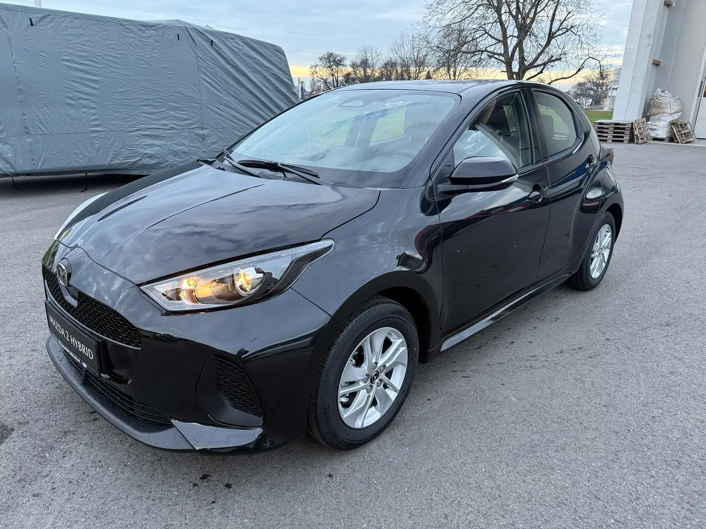 Mazda 2 Hybrid Centre Line Automatik Kamera Schwarz - 1