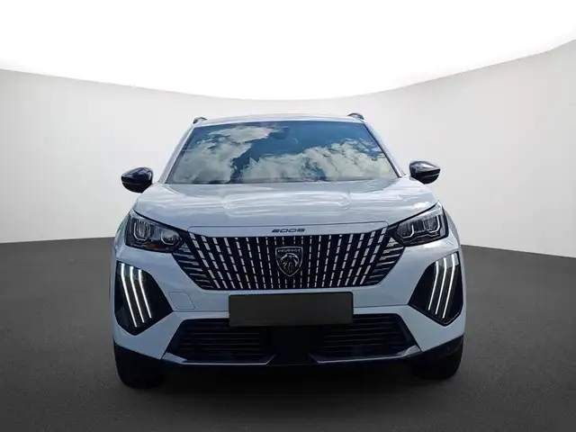 Peugeot 2008 view 2