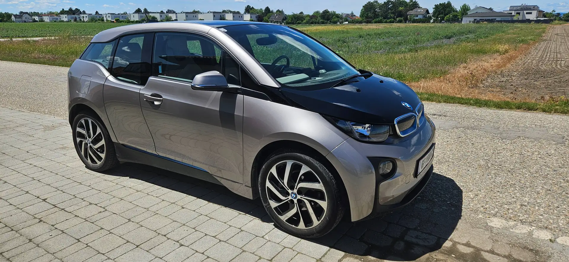 BMW i3 +Wärmepumpe u. posit. BMW-Batteriecheck Blau - 1