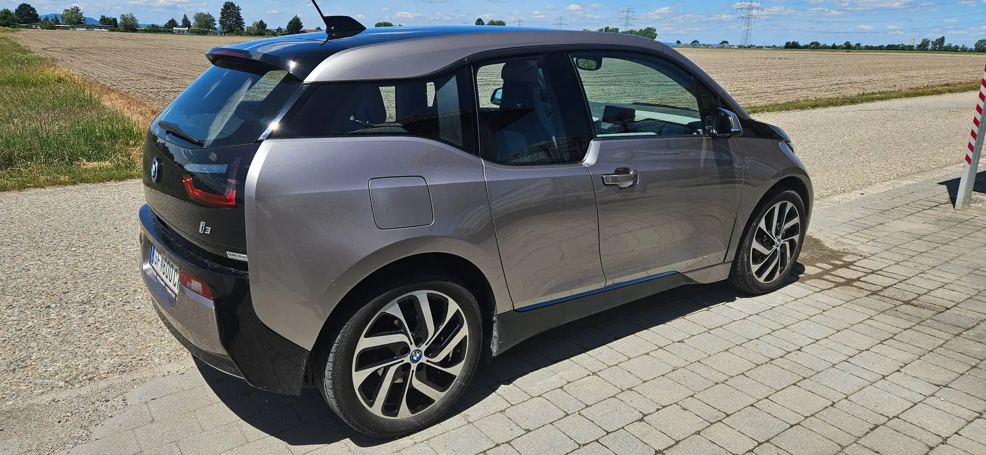 BMW i3 +Wärmepumpe u. posit. BMW-Batteriecheck Blau - 2