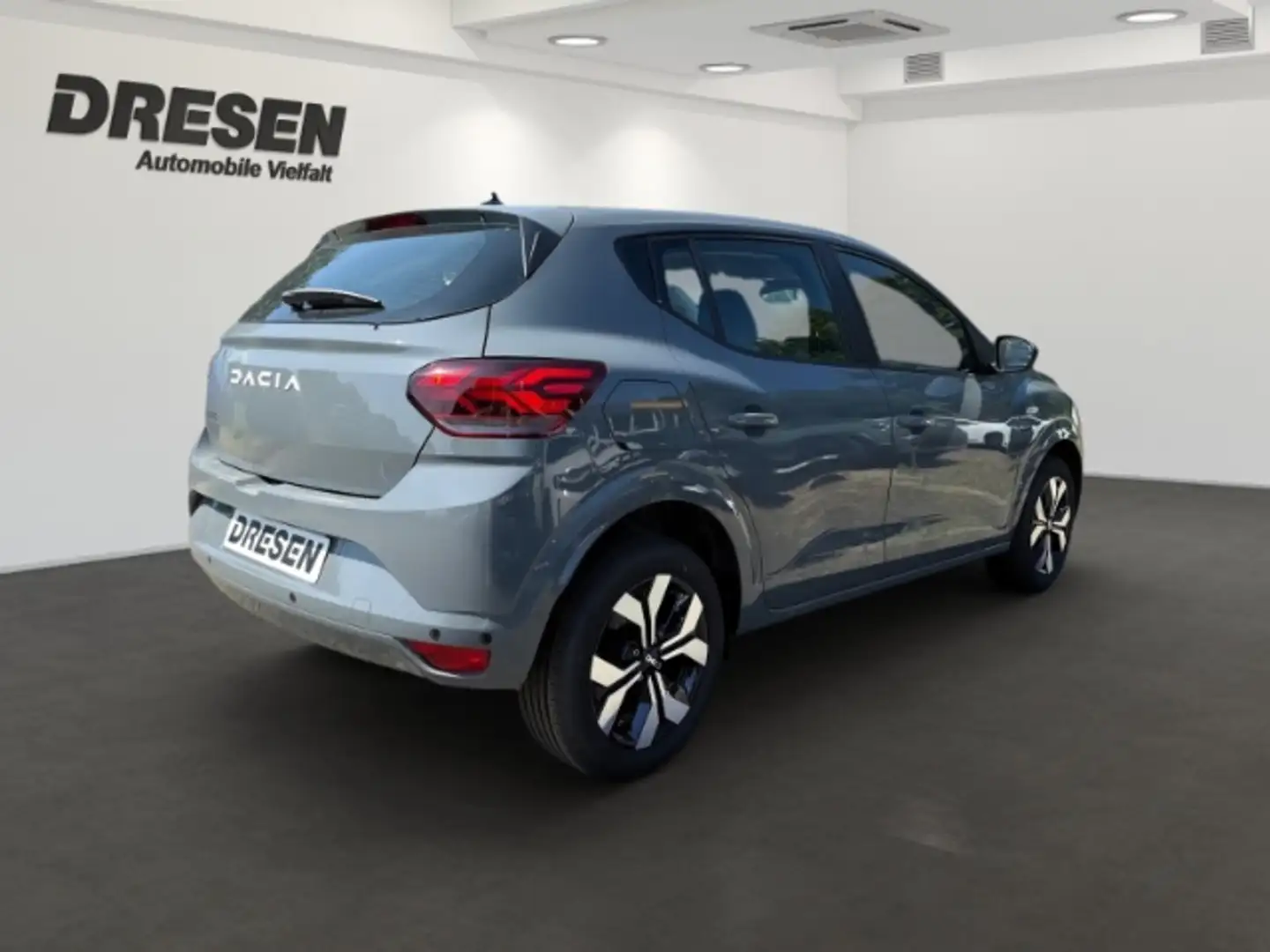 Dacia Sandero Expression 1.0 TCe 90 CVT WINTERPAKET SICHERHEITSP Grijs - 2