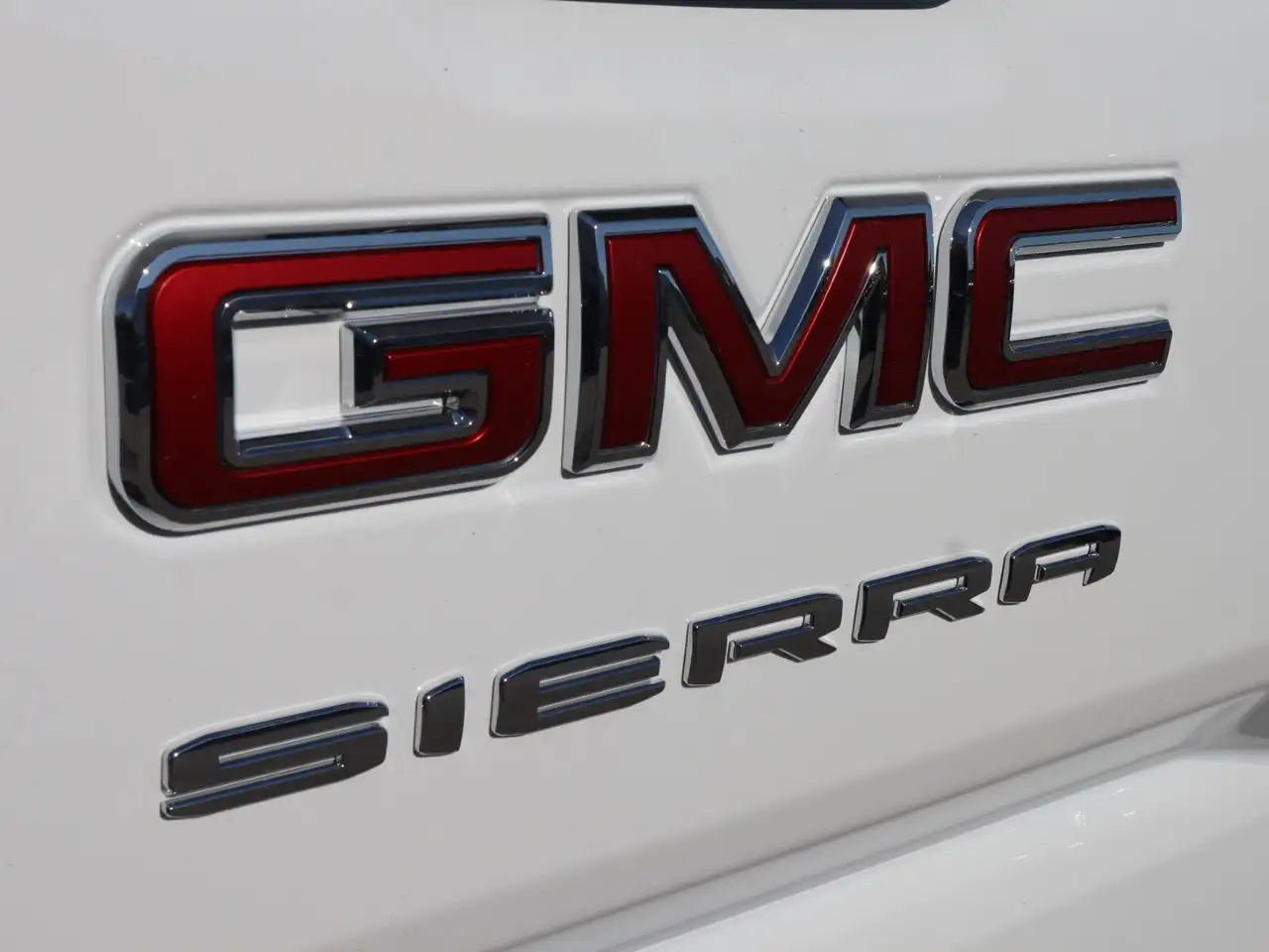 GMC Sierra 1500 снимка GMC Sierra 1500