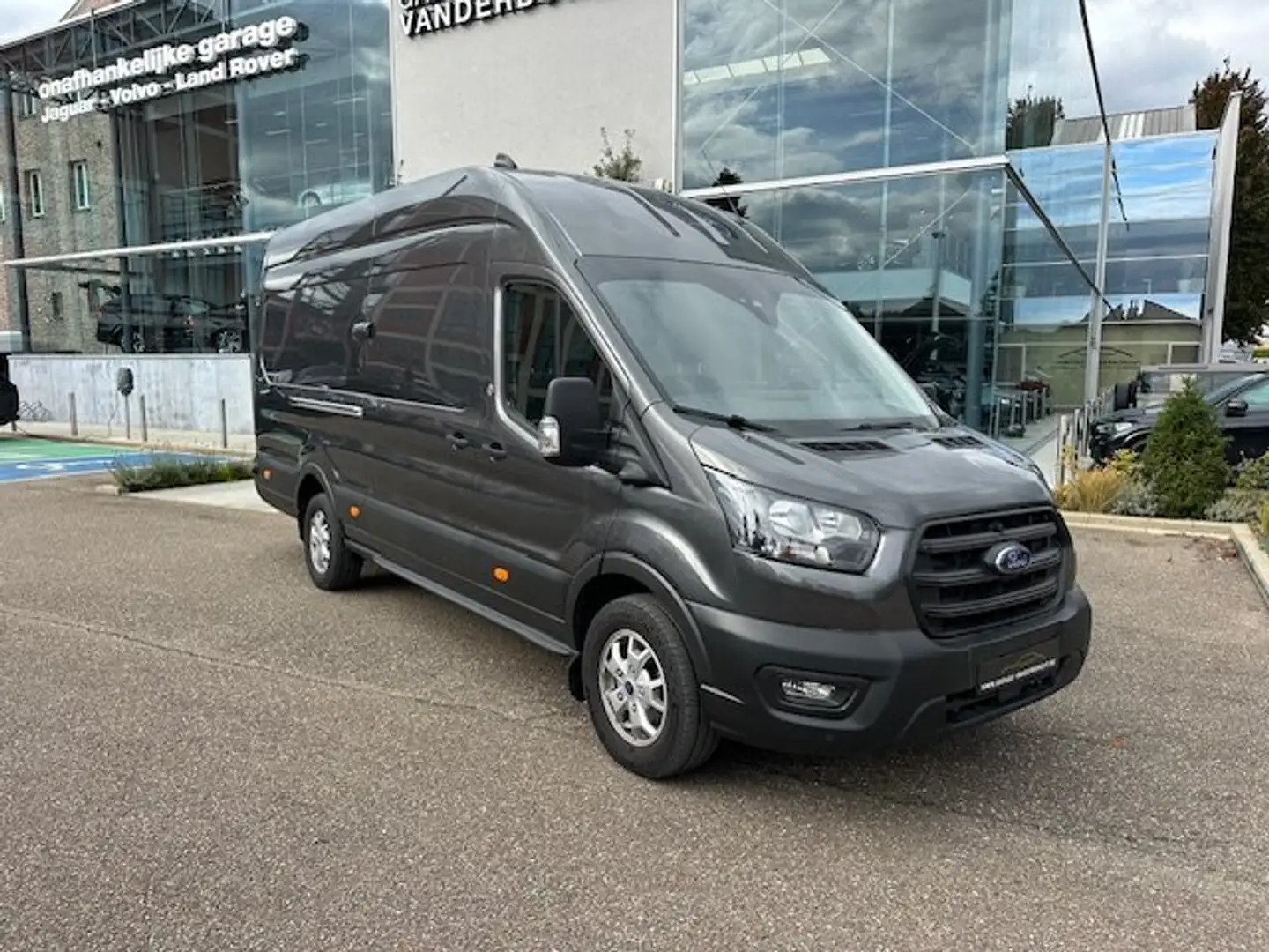 Ford Transit 2T L4H3 TREND 350L 170PK RWD 32900+BTW Gris - 1
