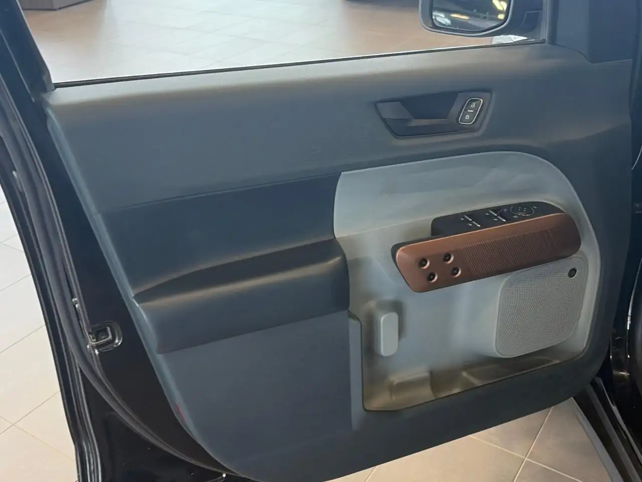 Ford Maverick снимка Ford Maverick
