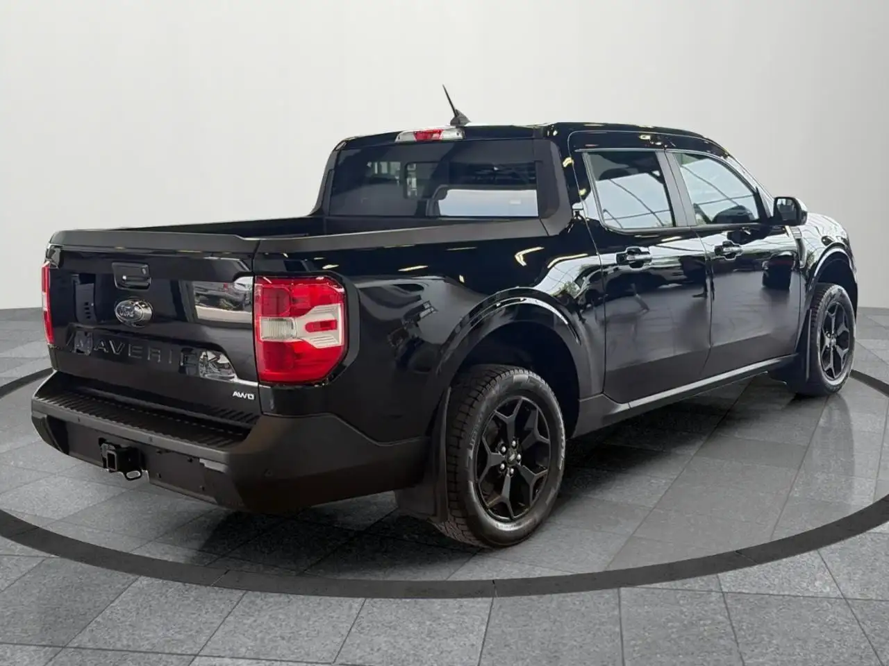 Ford Maverick снимка Ford Maverick