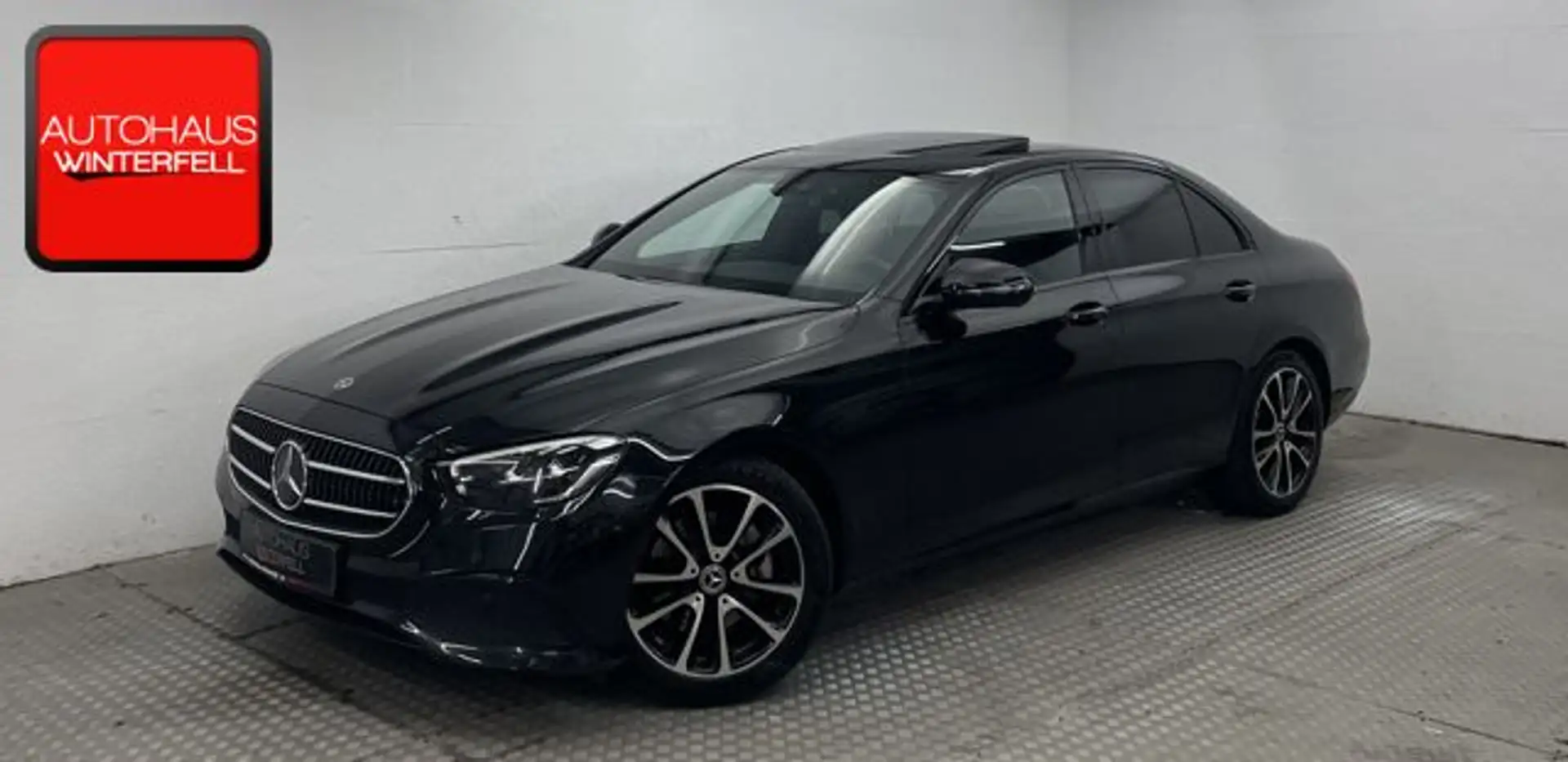 Mercedes-Benz E 220 d Avantgarde NIGHT ESD+KAMERA+AMBIENTE+LED Schwarz - 1