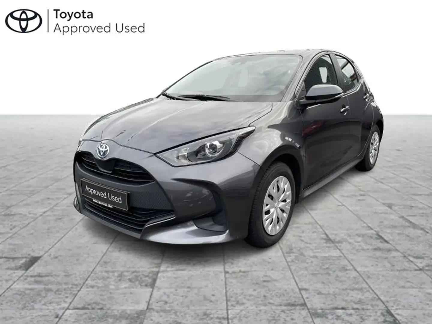 Toyota Yaris DYNAMIC Gris - 1