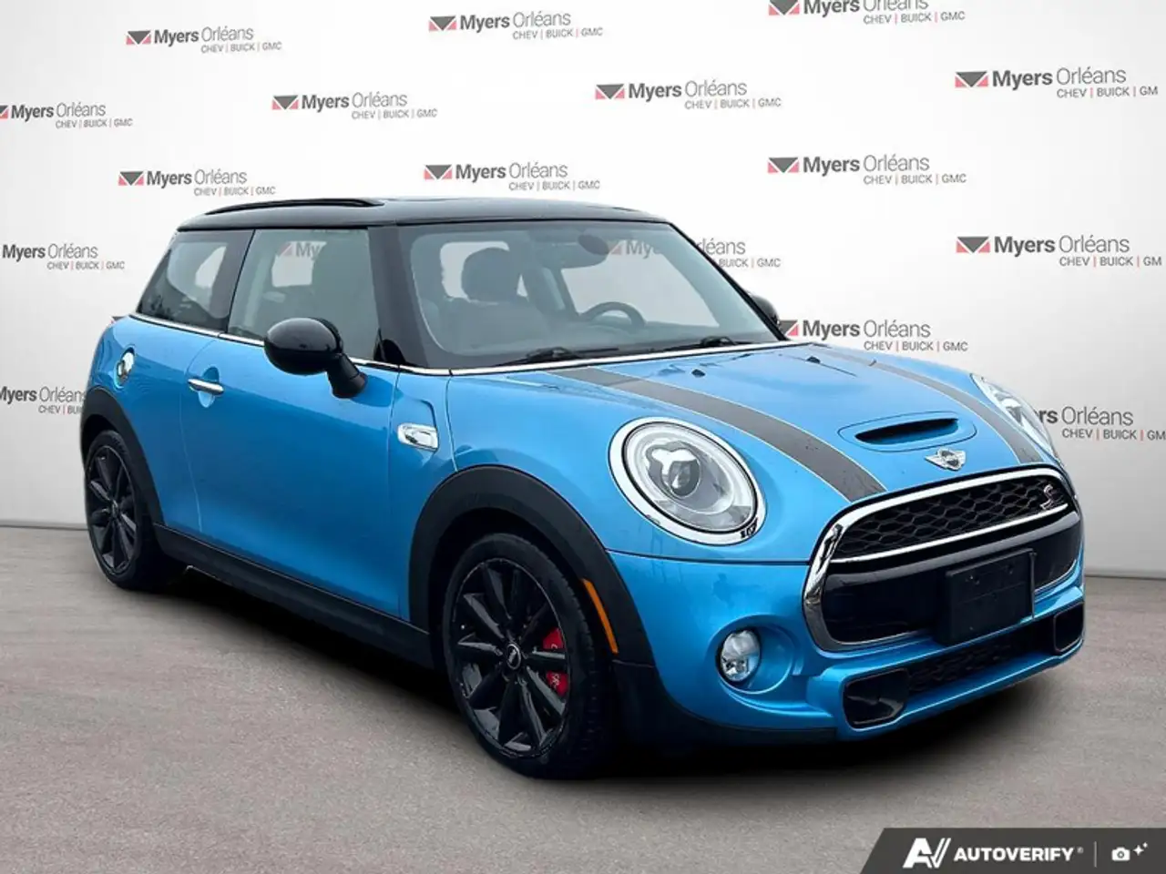 MINI 3 Door снимка MINI 3 Door