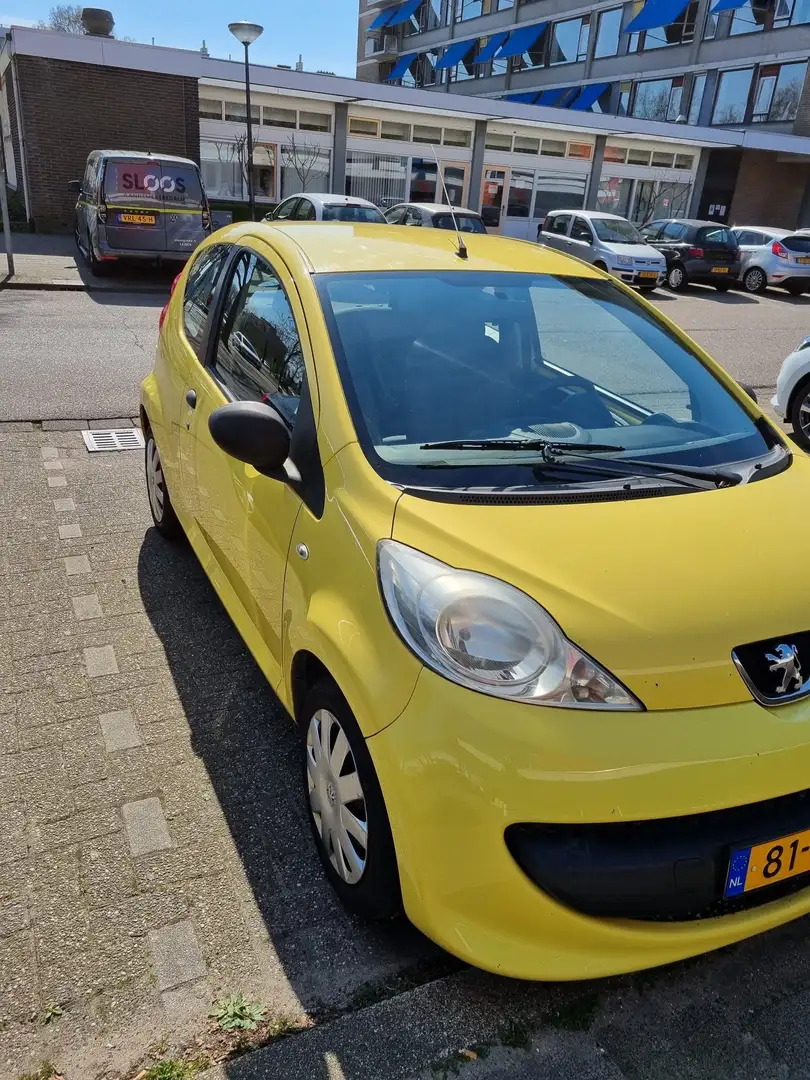 Peugeot 107 107 1.0-12V XR Jaune - 1